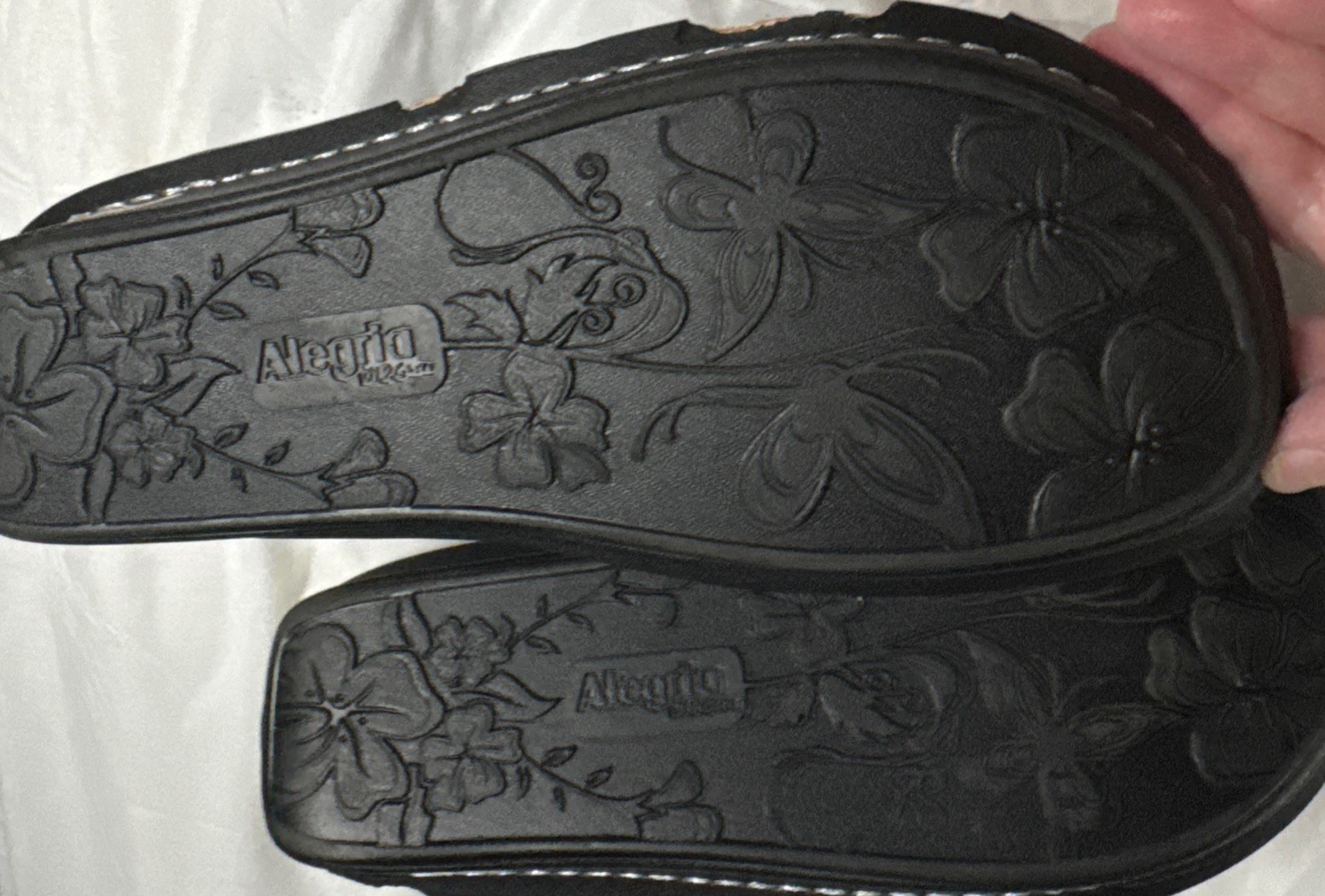 Alegria Fel-710 Women’s Size 38/ 7.5 Mary Jane White Patent Snake Leather Shoes