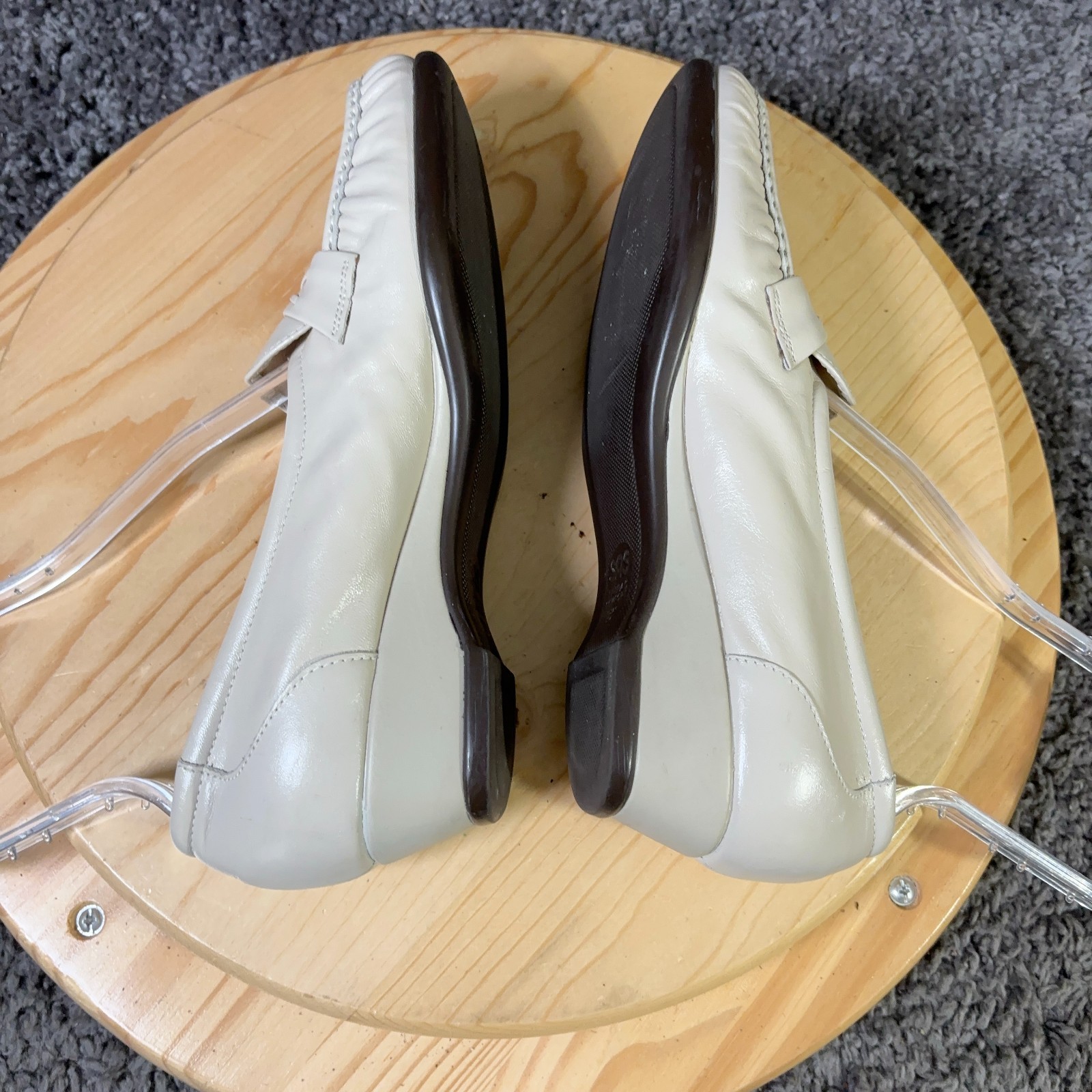 SAS Easier Loafers Womens Size 9 Leather Cream Tripad Comfort Shoe Made in USA
