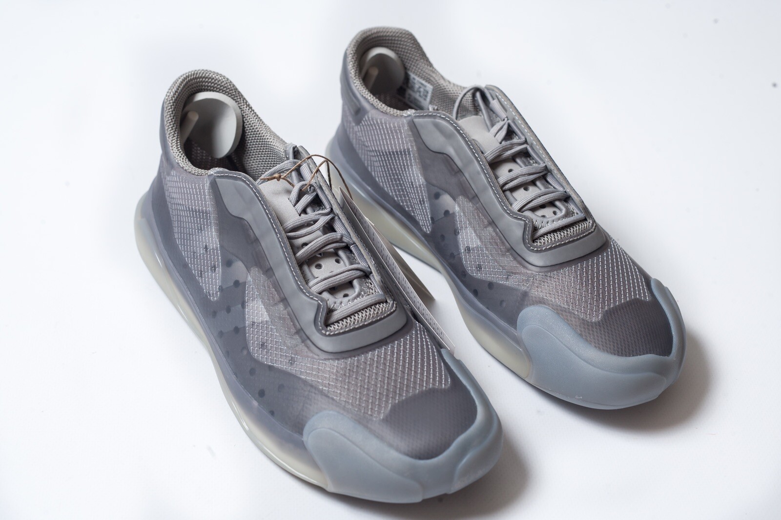 PRADA Luna Rossa Womens Gray Sneakers Size 39 1/3 F / 6 1/2 US