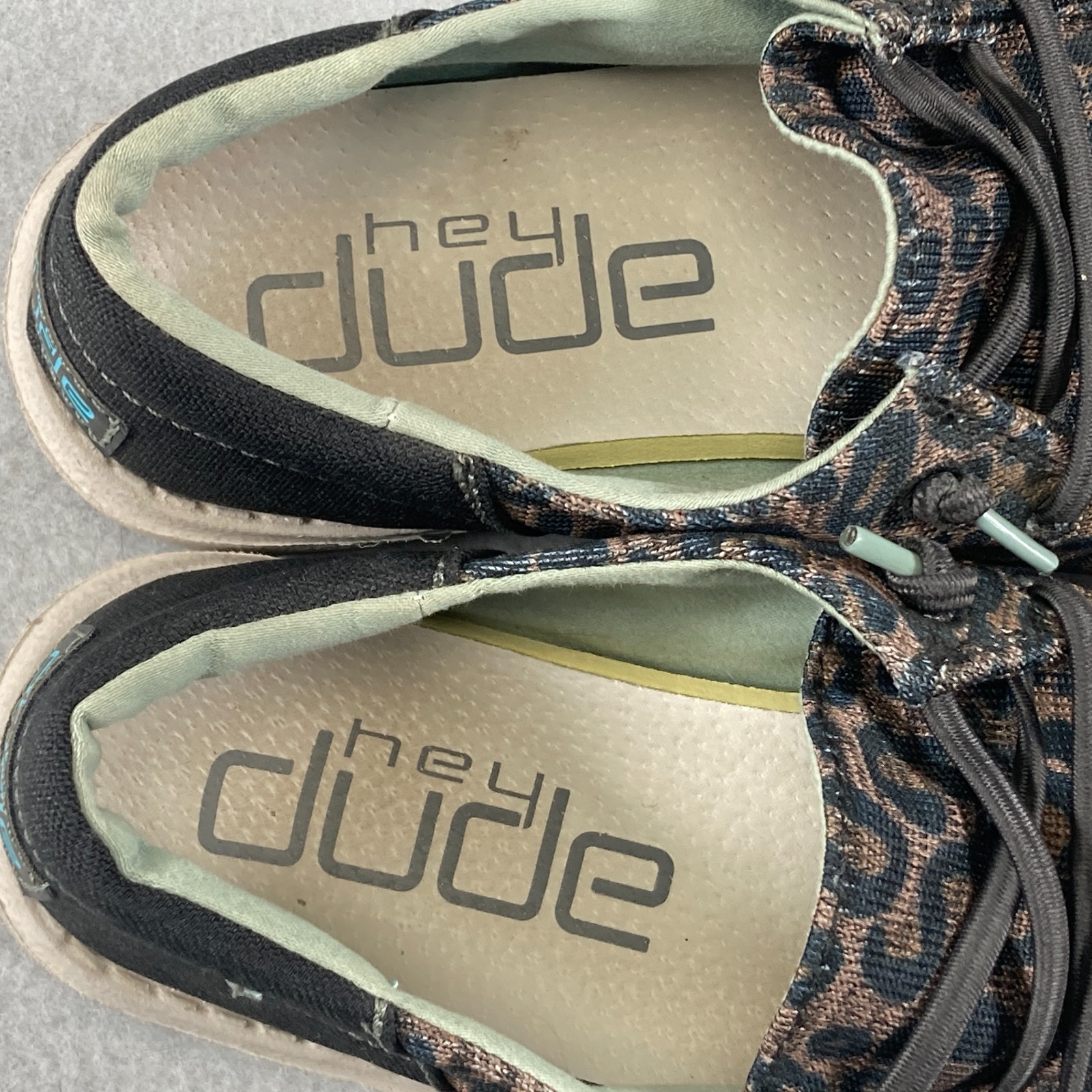Hey Dude Wendy Sox Shoes Womens 7 Leo Brown Leapord Boat Loafer Moc Toe Slip-on