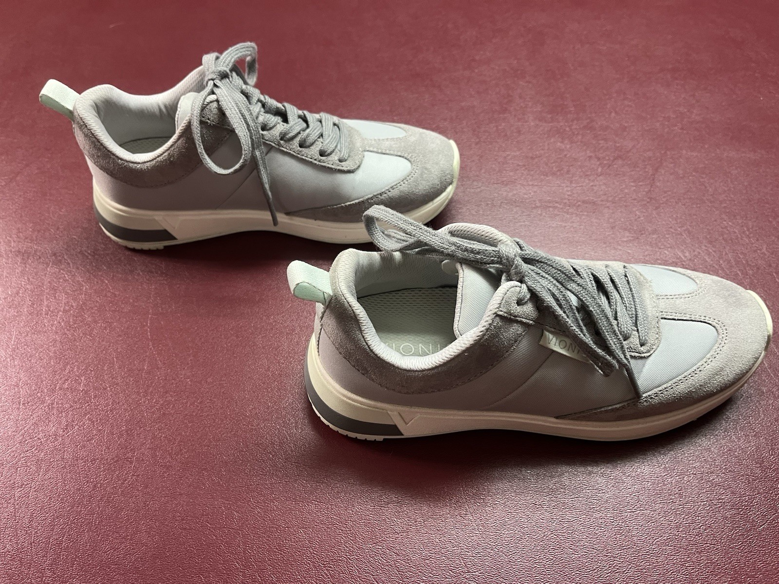 Vionic Breilyn Gray Vapor Nylon/Suede Lace-up Sneakers, Arch Support, Size 6