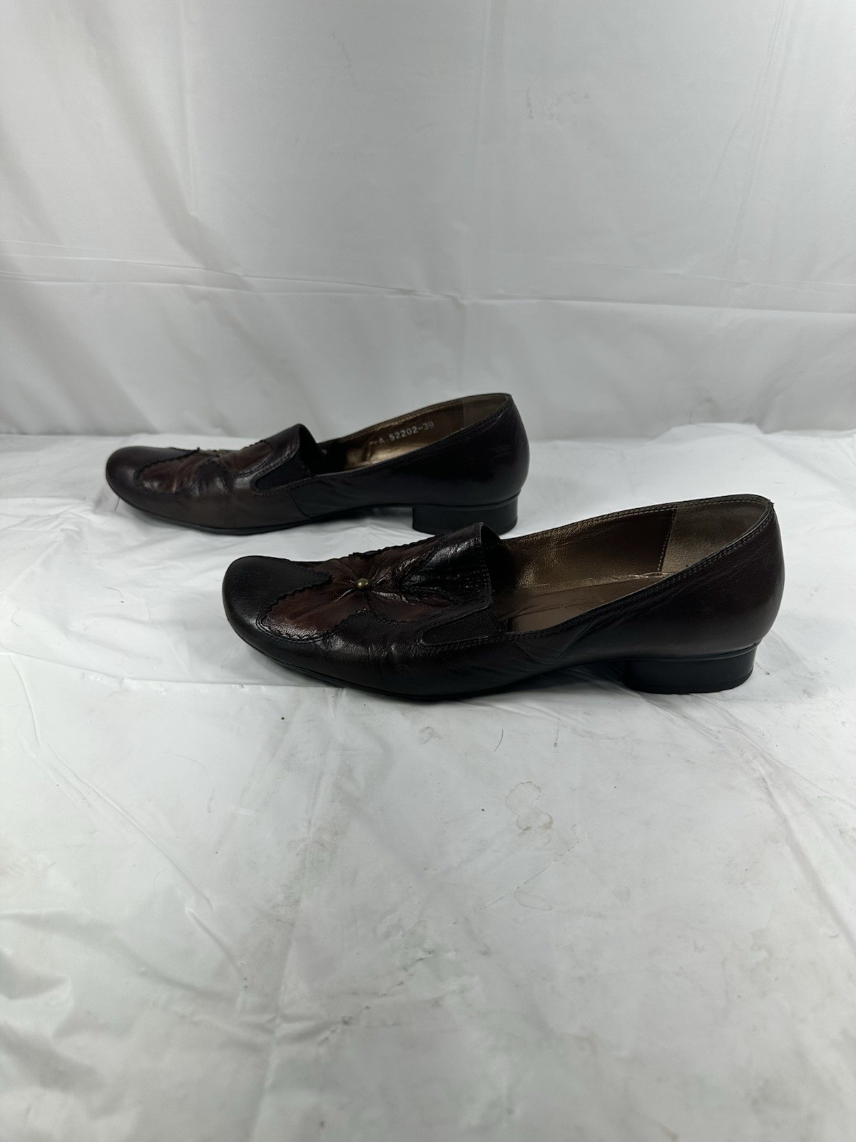 NURSACE loafer shoe size 39 brown flower applique italy
