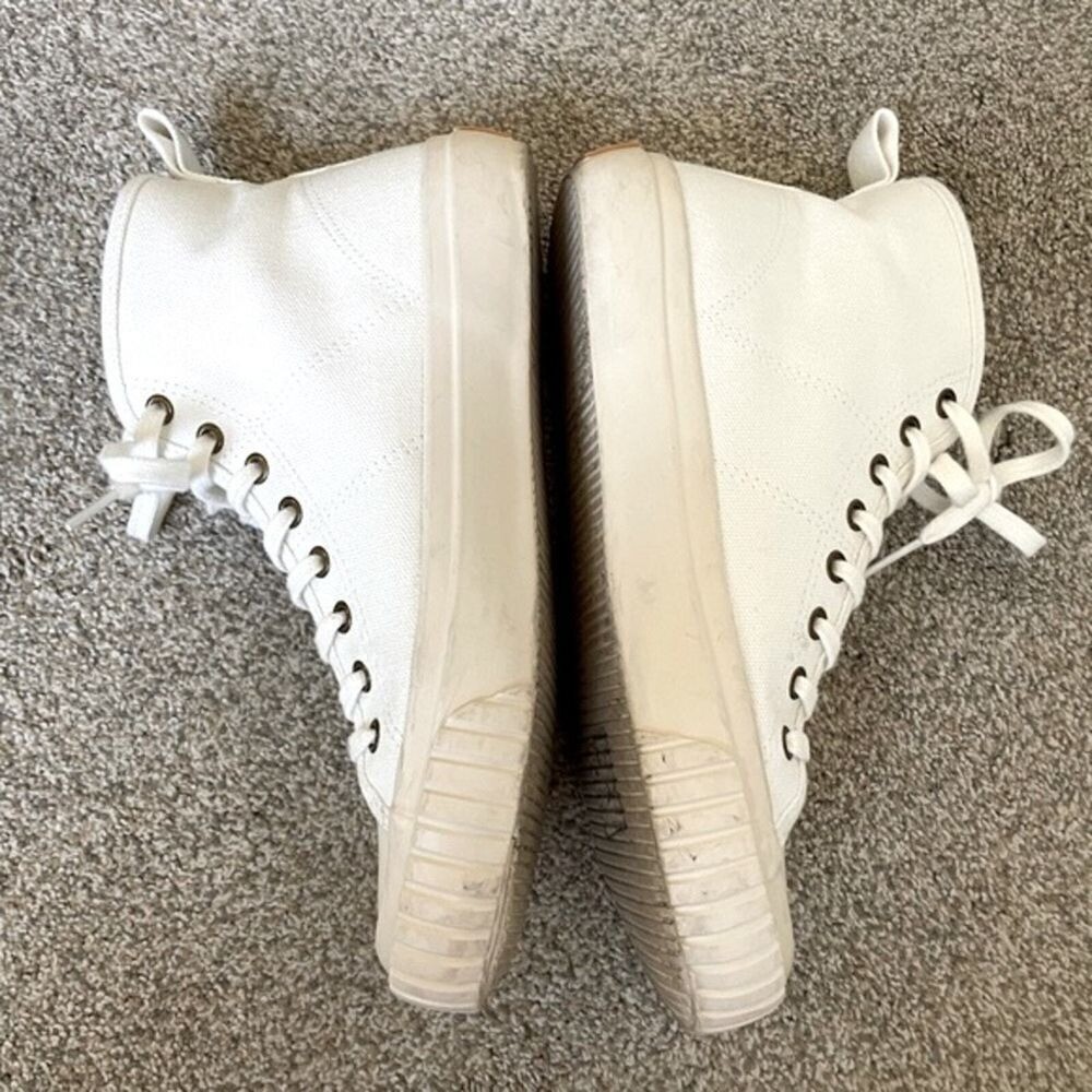 J.Crew – Classic High-Top Sneakers Upper Cloth & Rubber Sole – Cream – Size 6.5