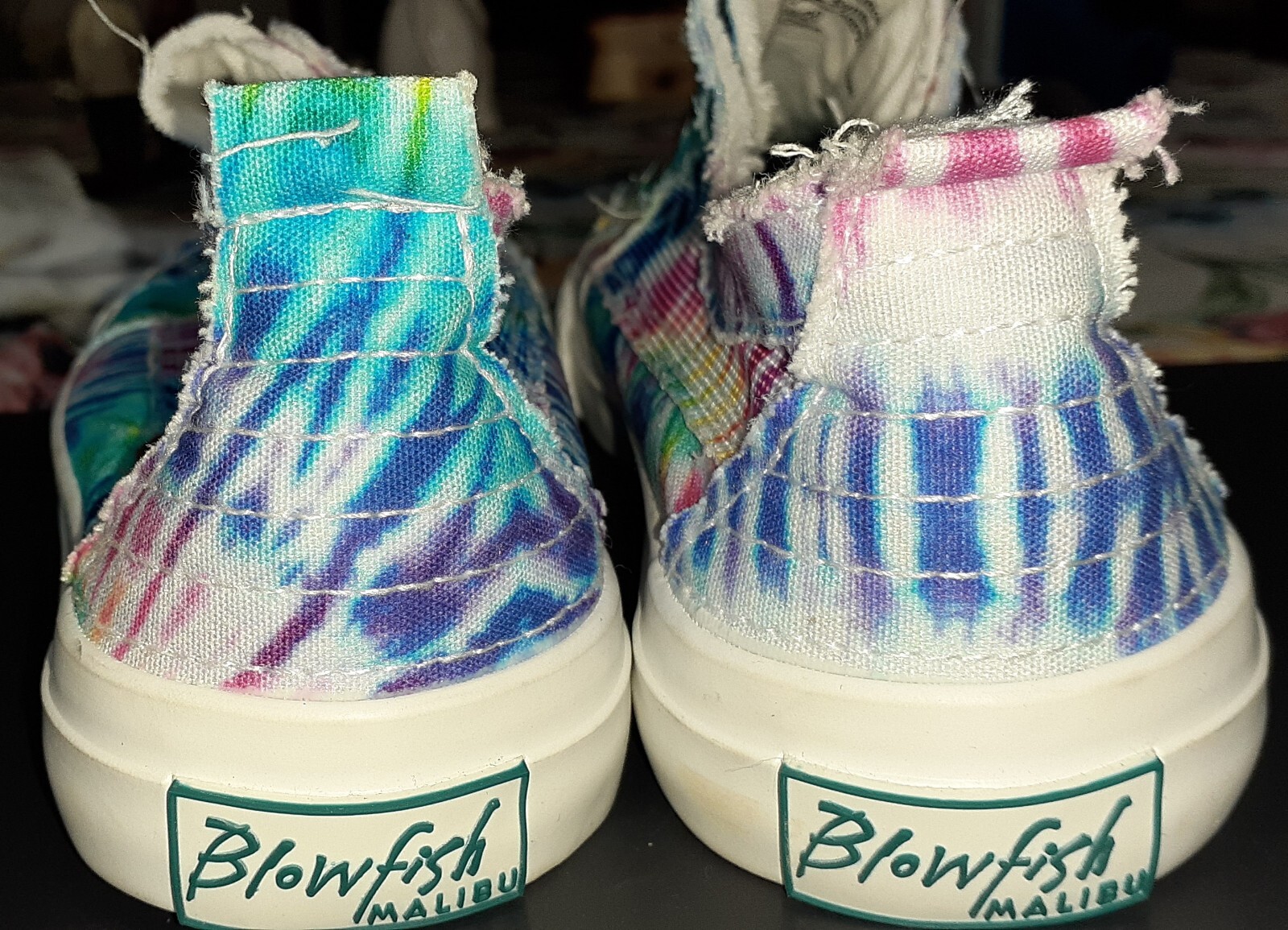 Blowfish Malibu Womens Canvas Tie – Dye Slip On Beach Cruise Sneakers Size 6
