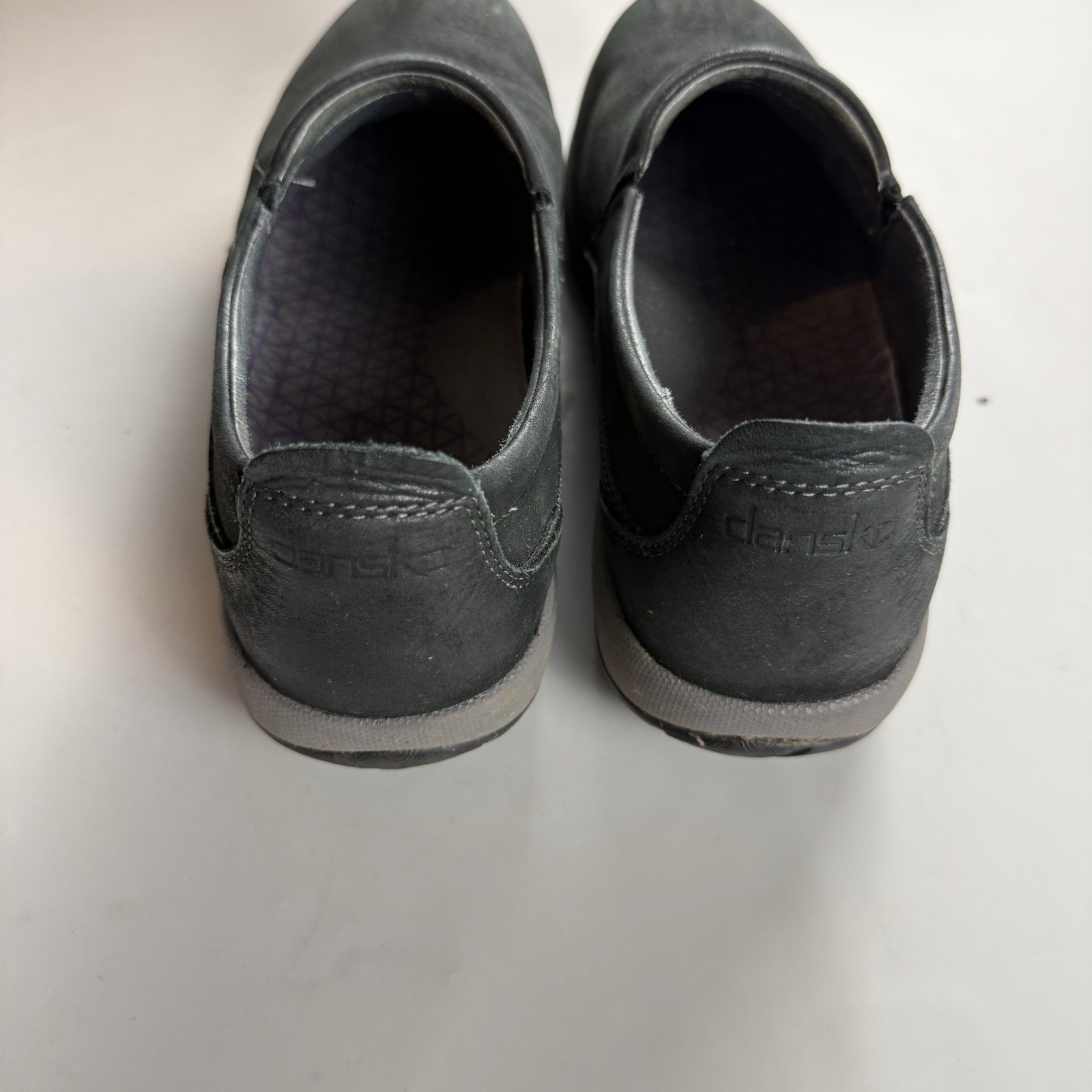 Dansko Patti Waterproof Nubuck Vibram Slip On Clogs Black EU 37 US 6.5