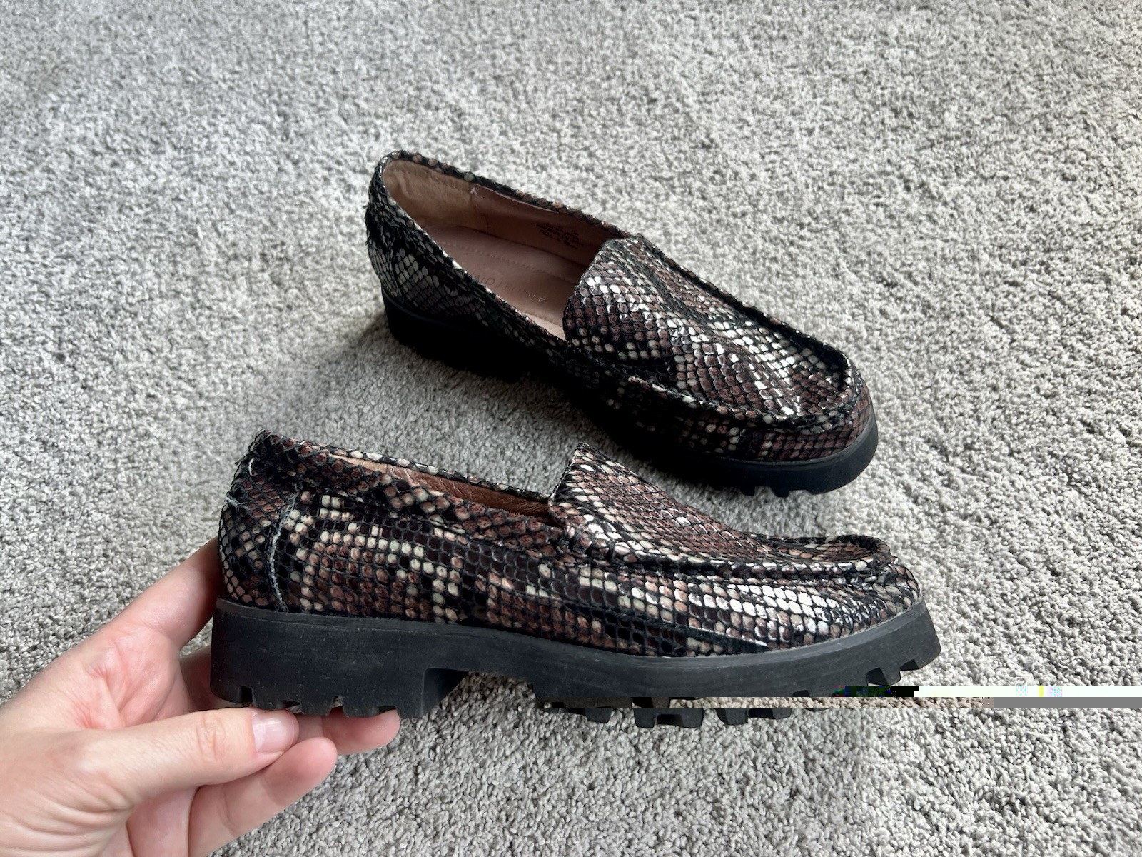 Donald J Pliner Rio Size 7 N Snake Print Leather Slip On Loafers