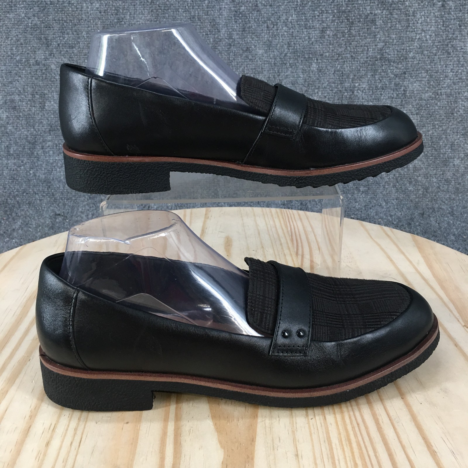 Clarks Griffin Sail Shoes Womens 10 M Casual Slip On Plaid Loafers Black Leather