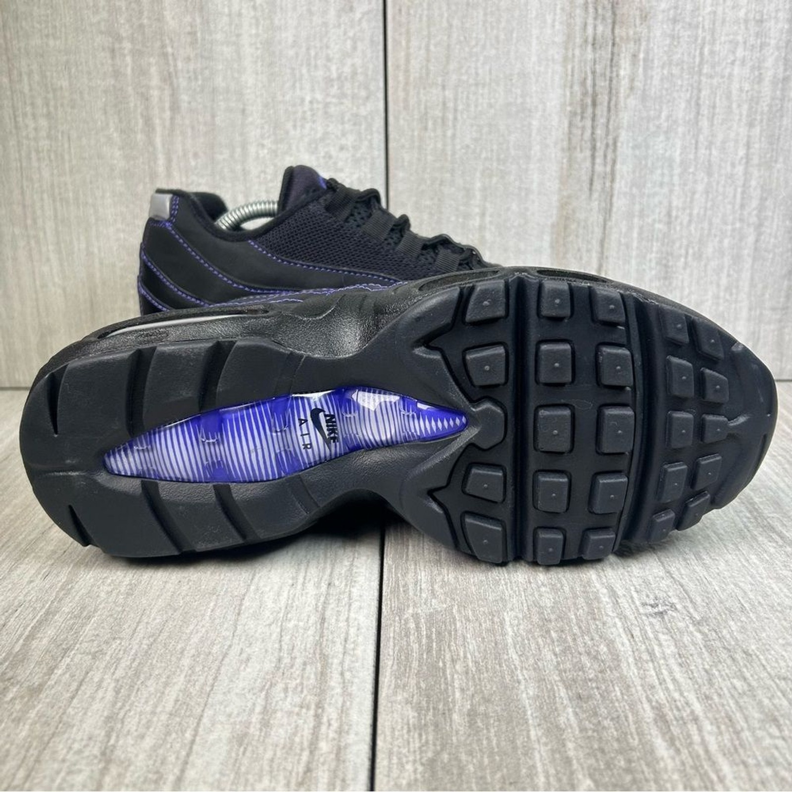 NEW Nike Air Max 95 Classic Black Persian Violet Sneakers Women’s Size 7 5.5Y