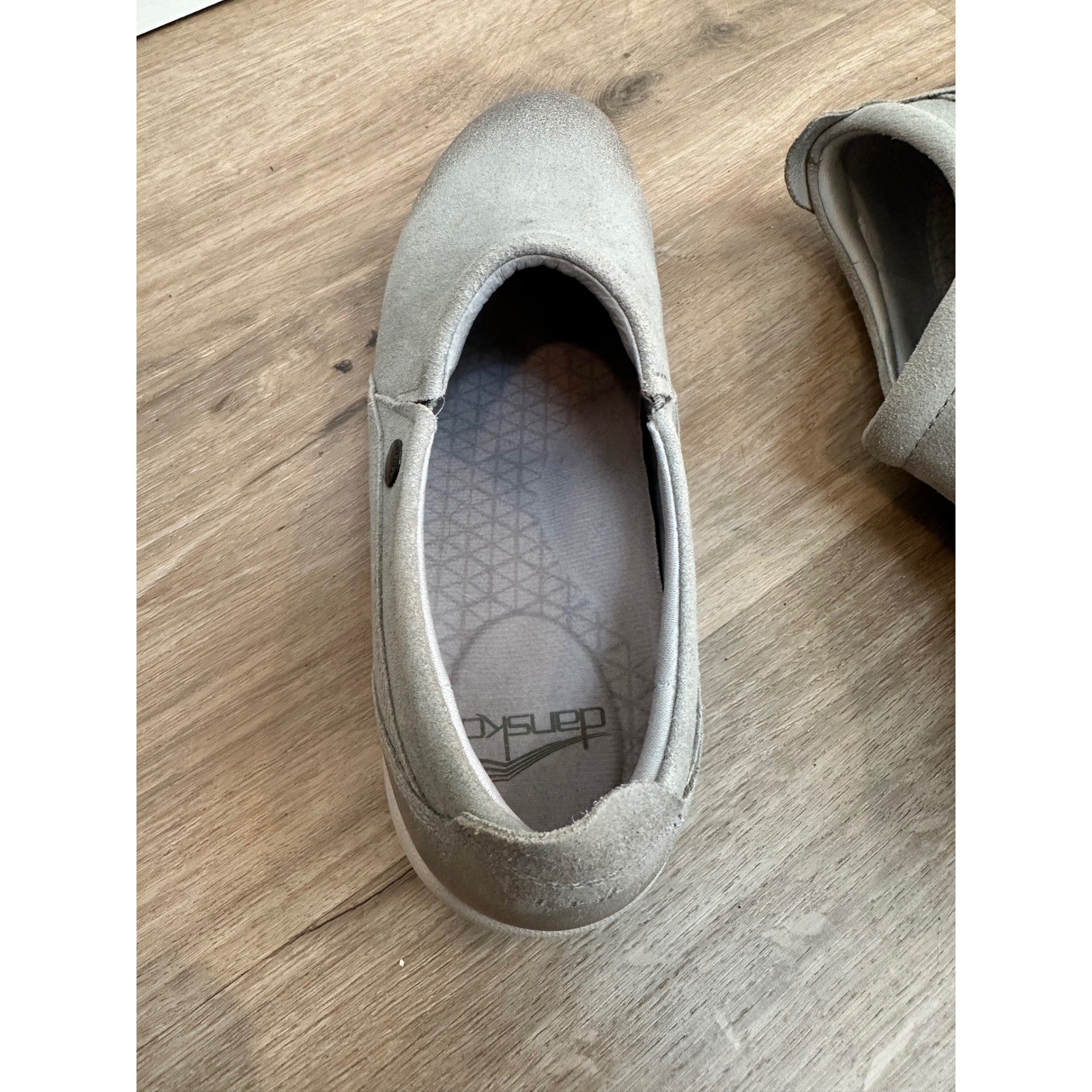 Dansko Patti Suede Slip On Shoes Women 37 Gray Vibram Waterproof Walking Clogs