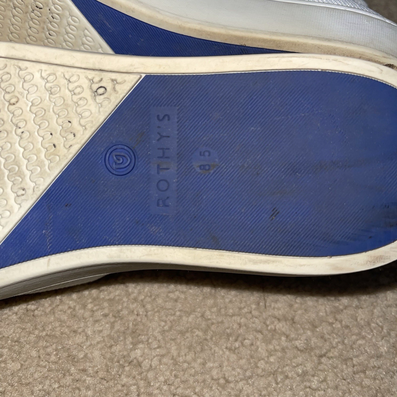 Rothy’s White Slip On Sneakers Blue Stripe Knit Sustainable Size 8.5
