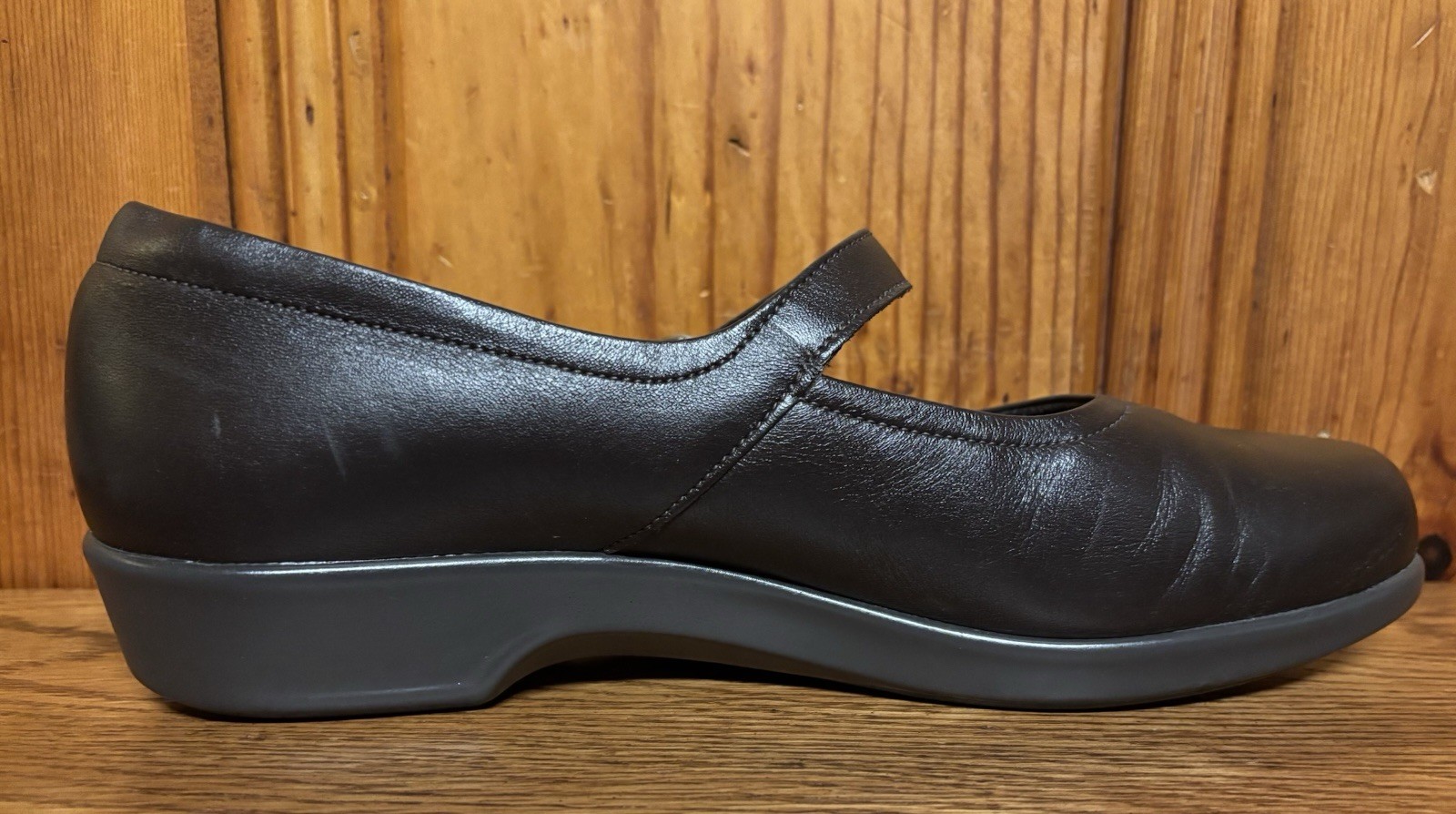 New SAS Maria Brown Leather Mary Jane Comfort Shoes Womens Size 10 M No Box