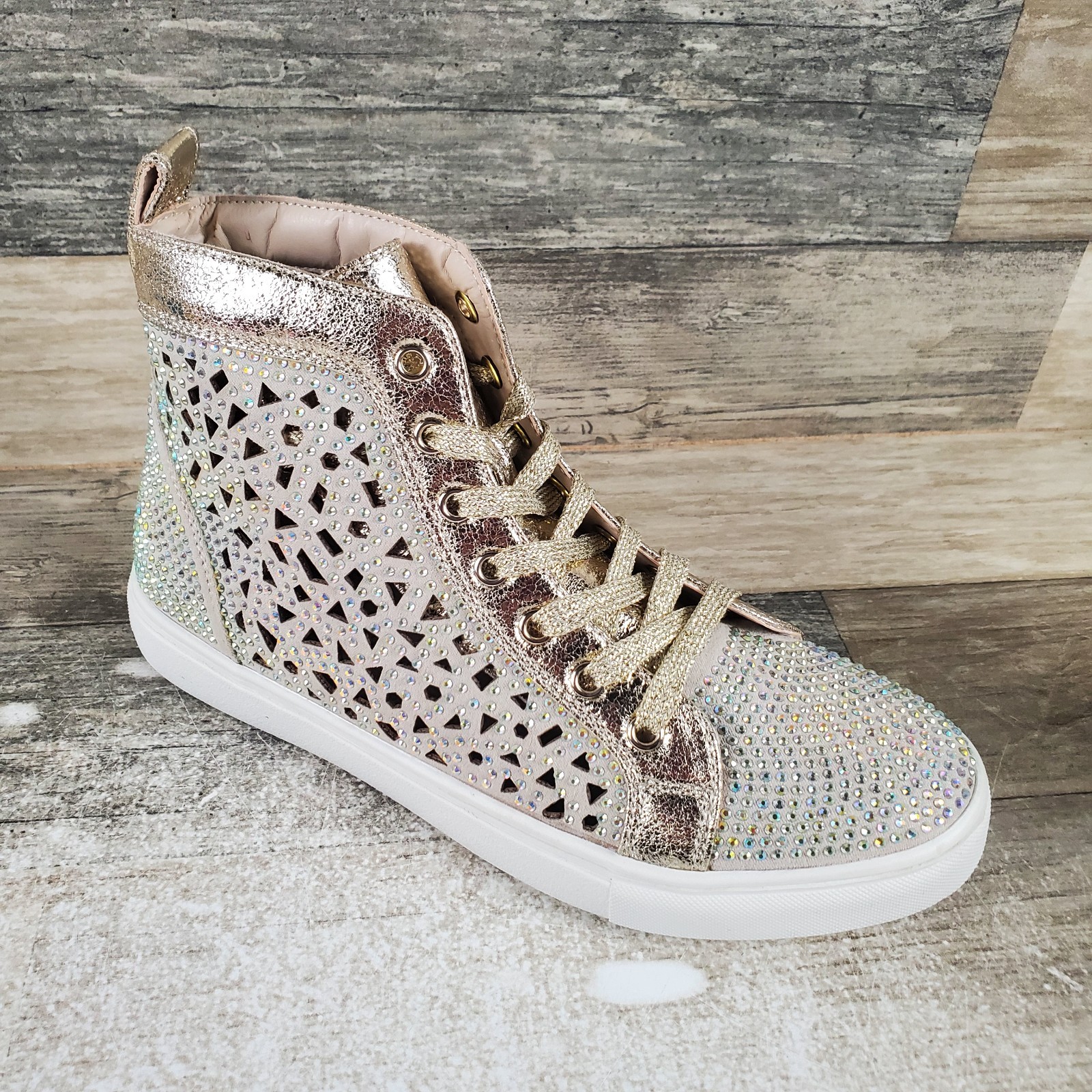 LADY COUTURE Flat Laser Cut Womens Shoes Sz 5 Metallic Gold Mid Top Sneakers