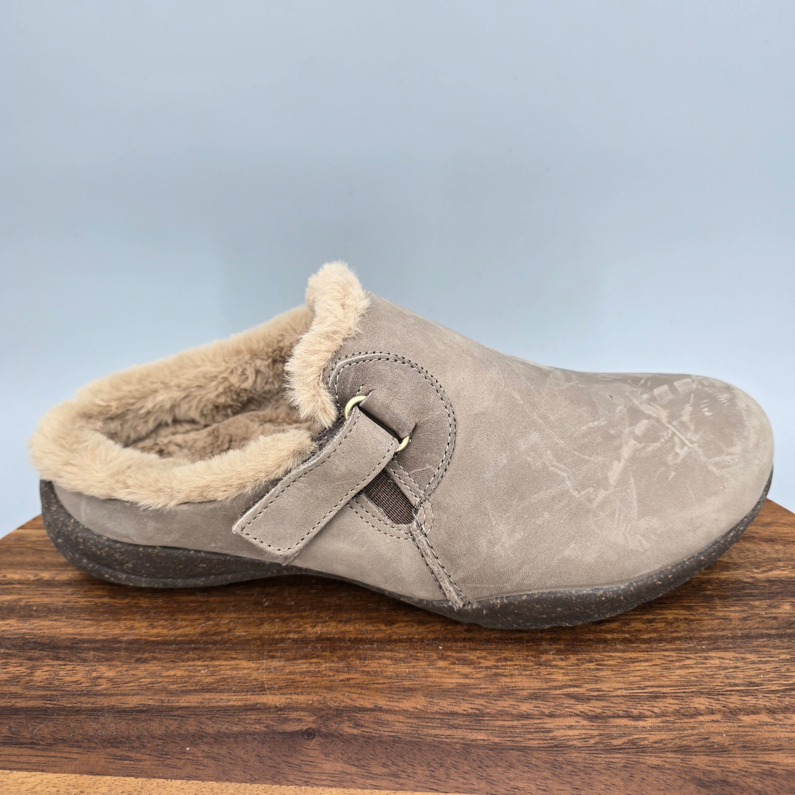 Clarks Shoes Womens 8.5 M Dark Taupe Leather Roseville Lined Strap Comfort Clogs