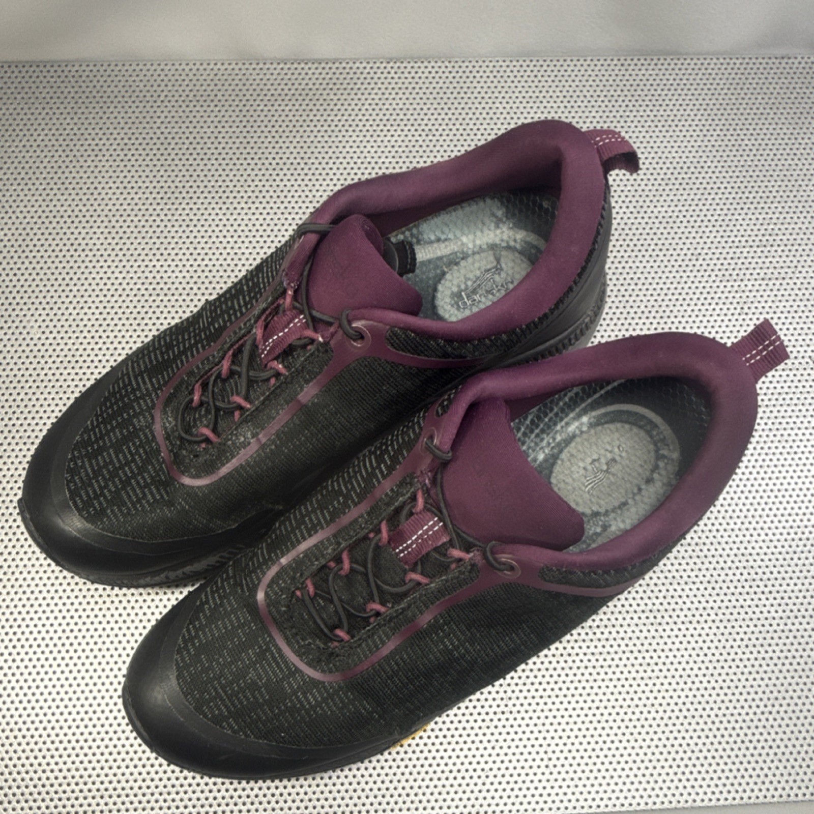 Dansko Women’s 38 7.5 Black Purple Waterproof Makayla Sneakers shoes 4715470240