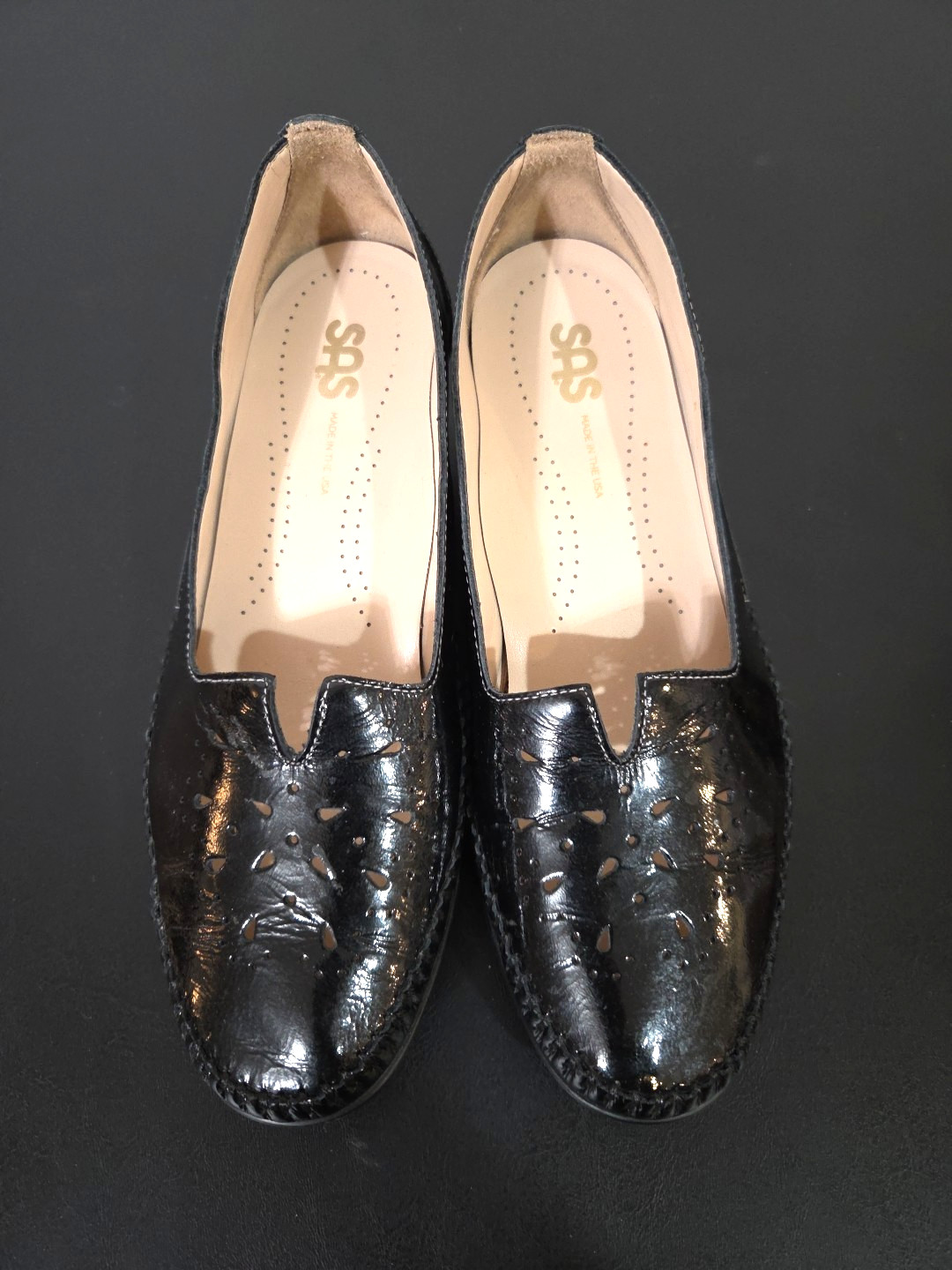 SAS Sonyo Patent Leather Women’s Low Heel Pumps Black Comfort Laser Cut 8 W Wide
