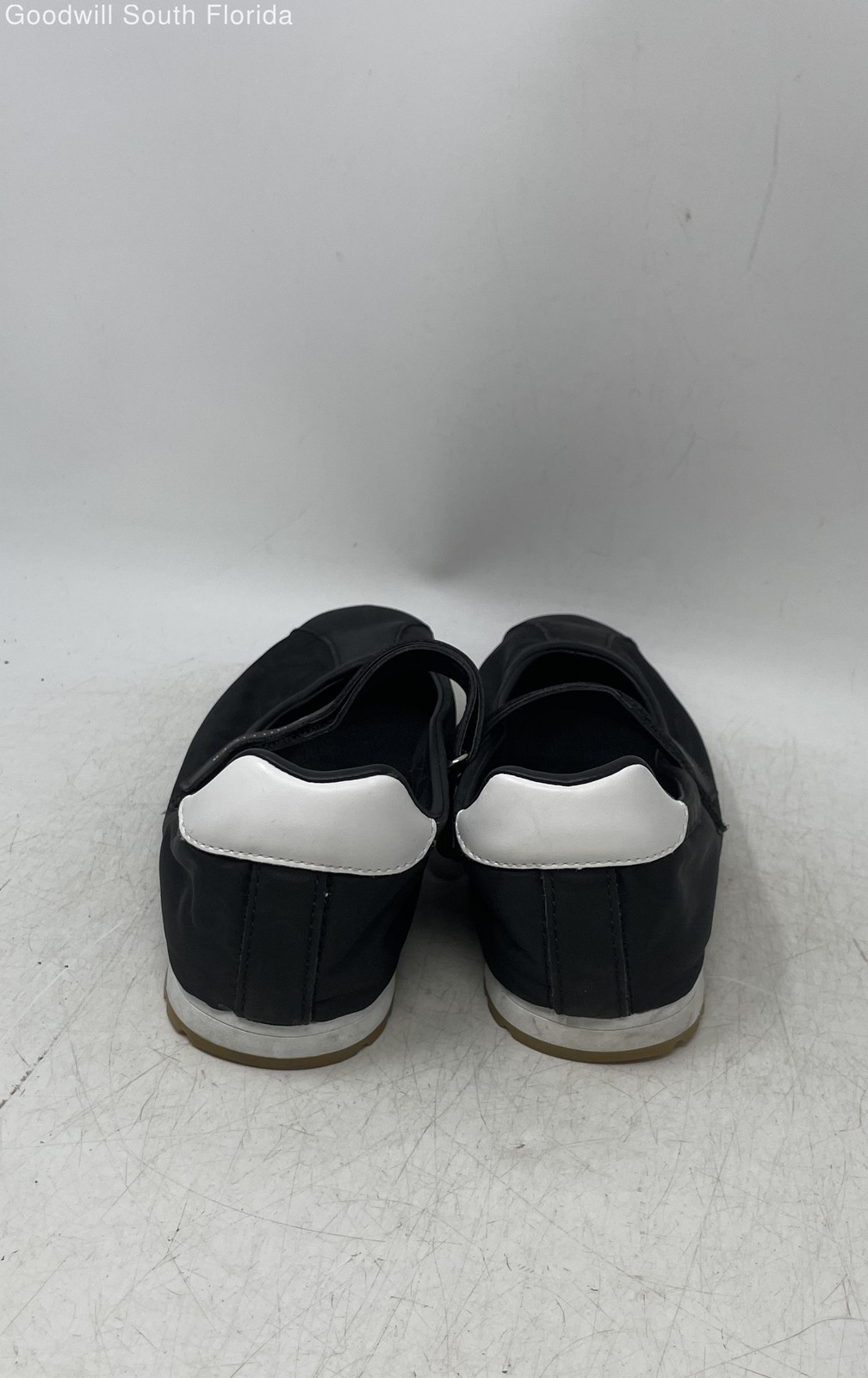 Tommy Hilfiger Womens Macea Black Hook And Loop Mary Jane Shoes Size 7.5M