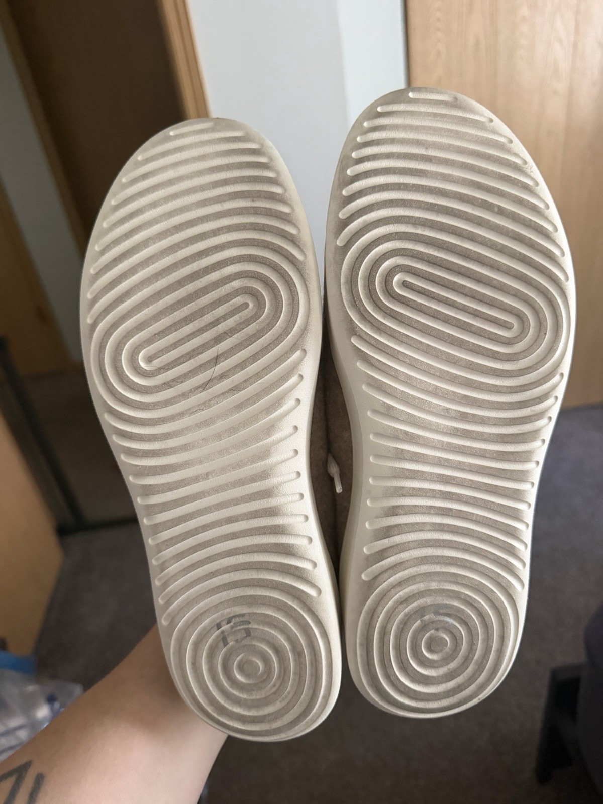 AllBird Wool Women’s Size 8 Cream Color Made In Italy Pre-Owned Great Condition