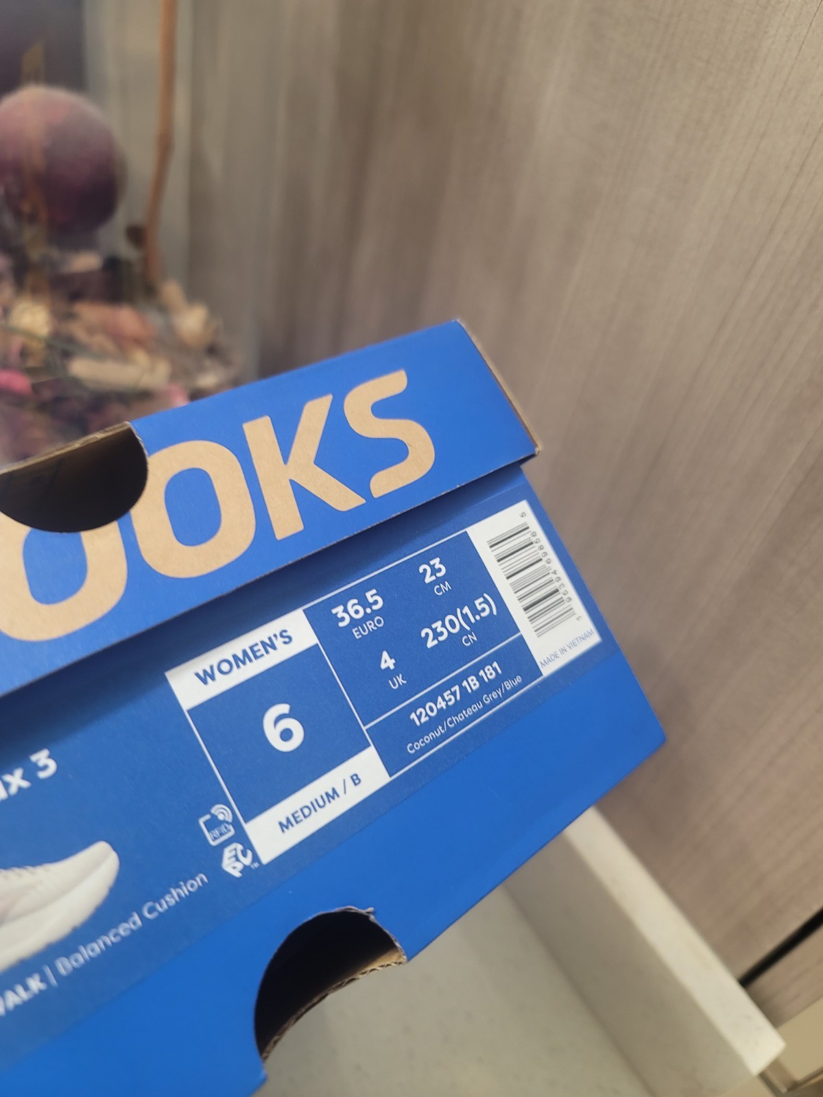 Brooks Ghost Max 3 Shoes Womens Size 6 Wide Coconut/Beige Chateau Running NIB
