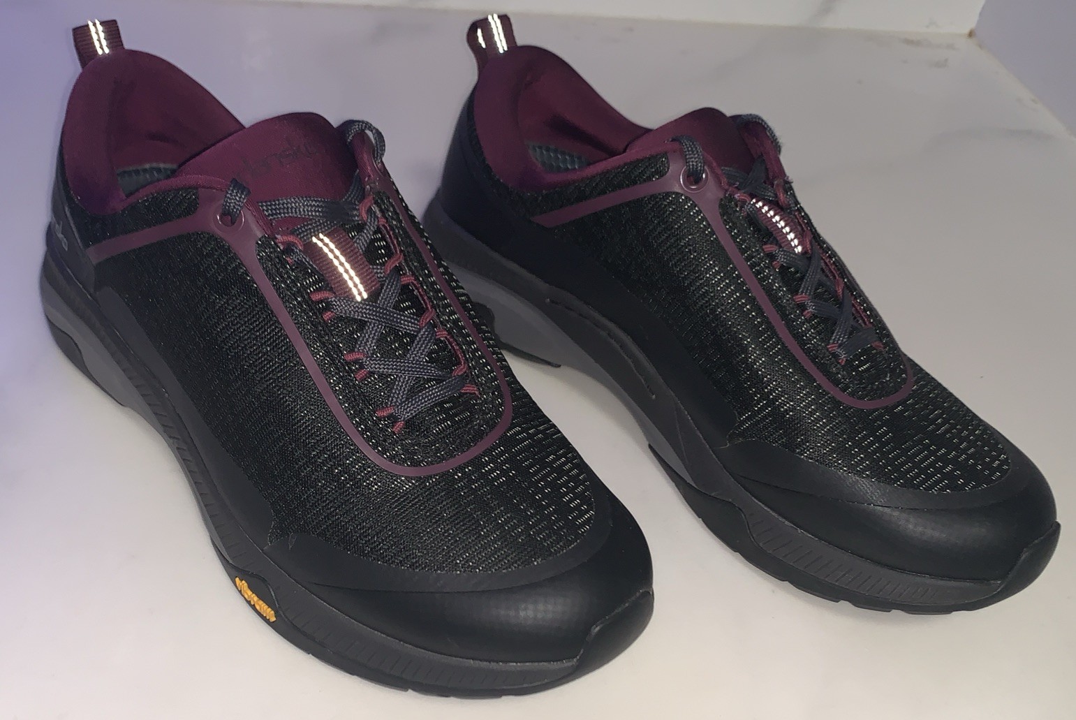 Dansko Waterproof Vibram 8 38 Makayla Black Mesh Sneaker Walking Arch 4715470240