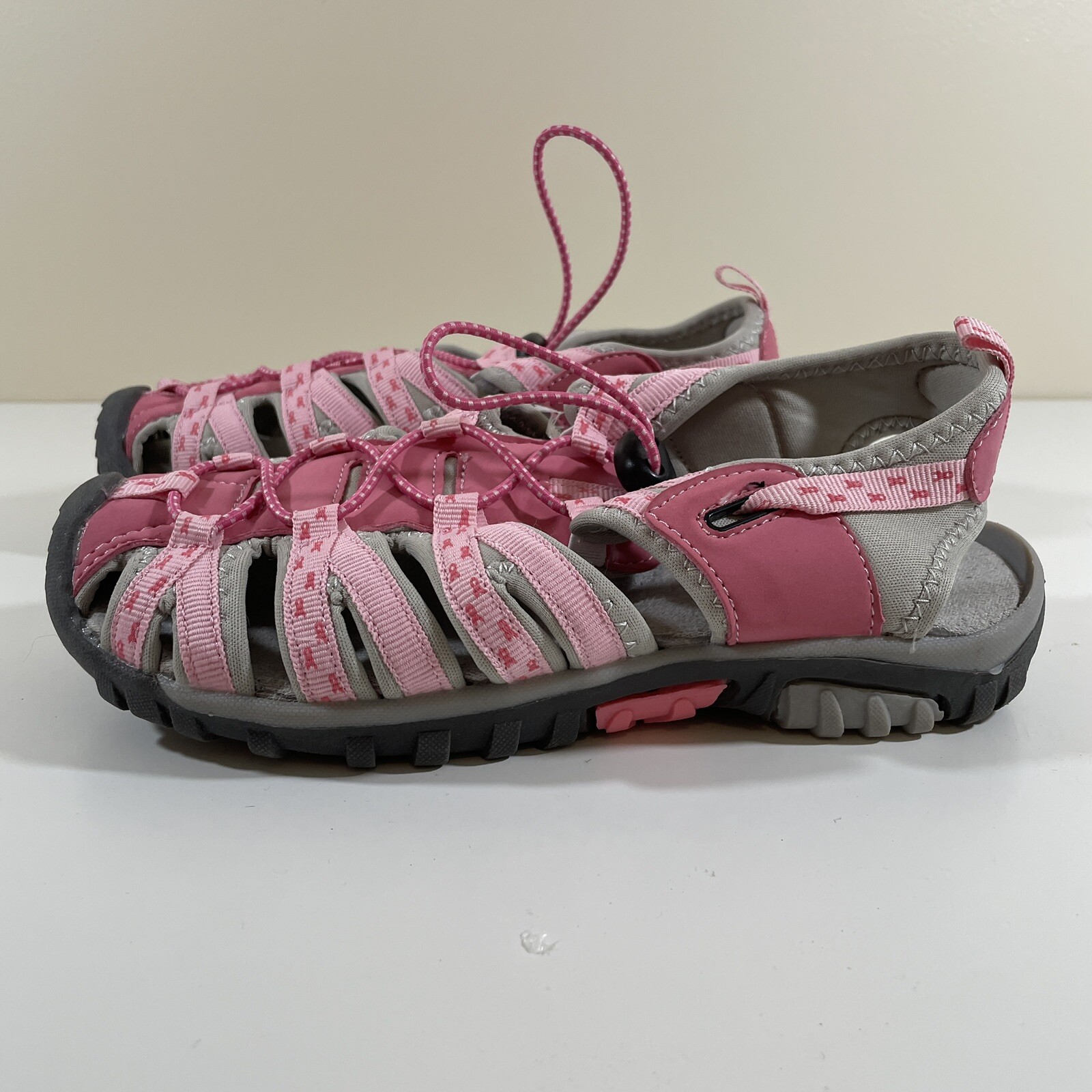 Women’s Sports Hiking Walking Sandals Size 6 Breast Cancer Awareness Pink/Gray