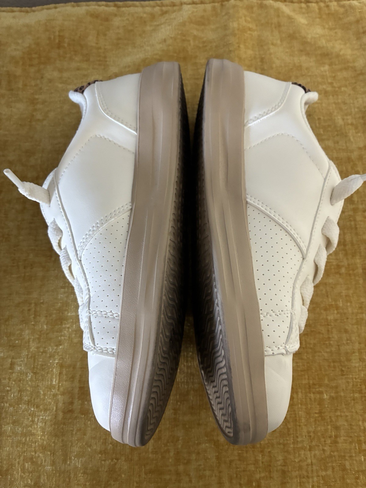 Hey Dude Sirocco White Leopard Print Sneakers Size 8