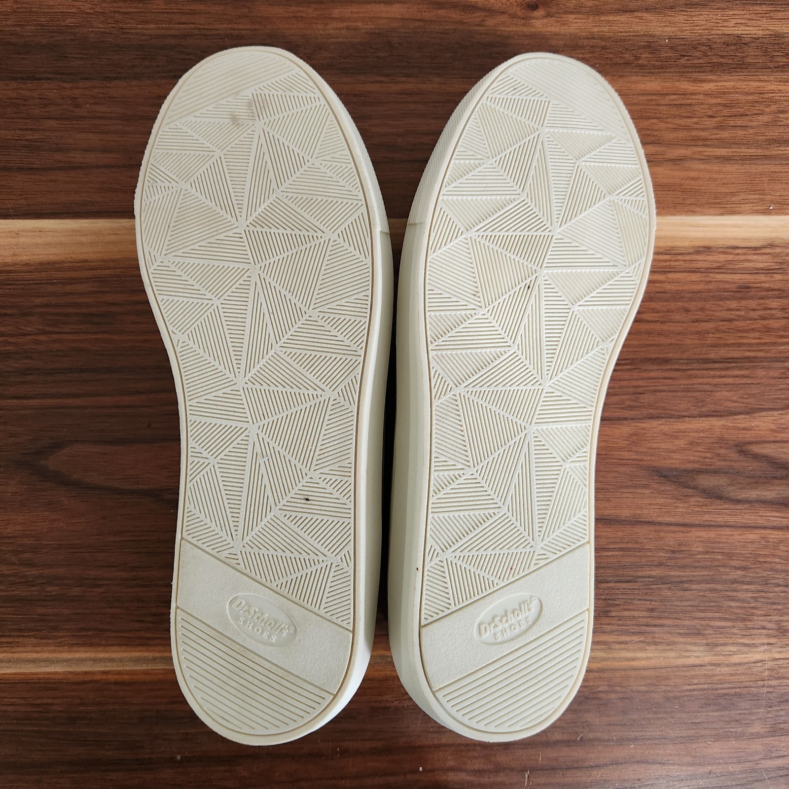 Dr Scholls Nova Sneakers Womens 10M Slip On Comfort Loafer Shoes Light Gray