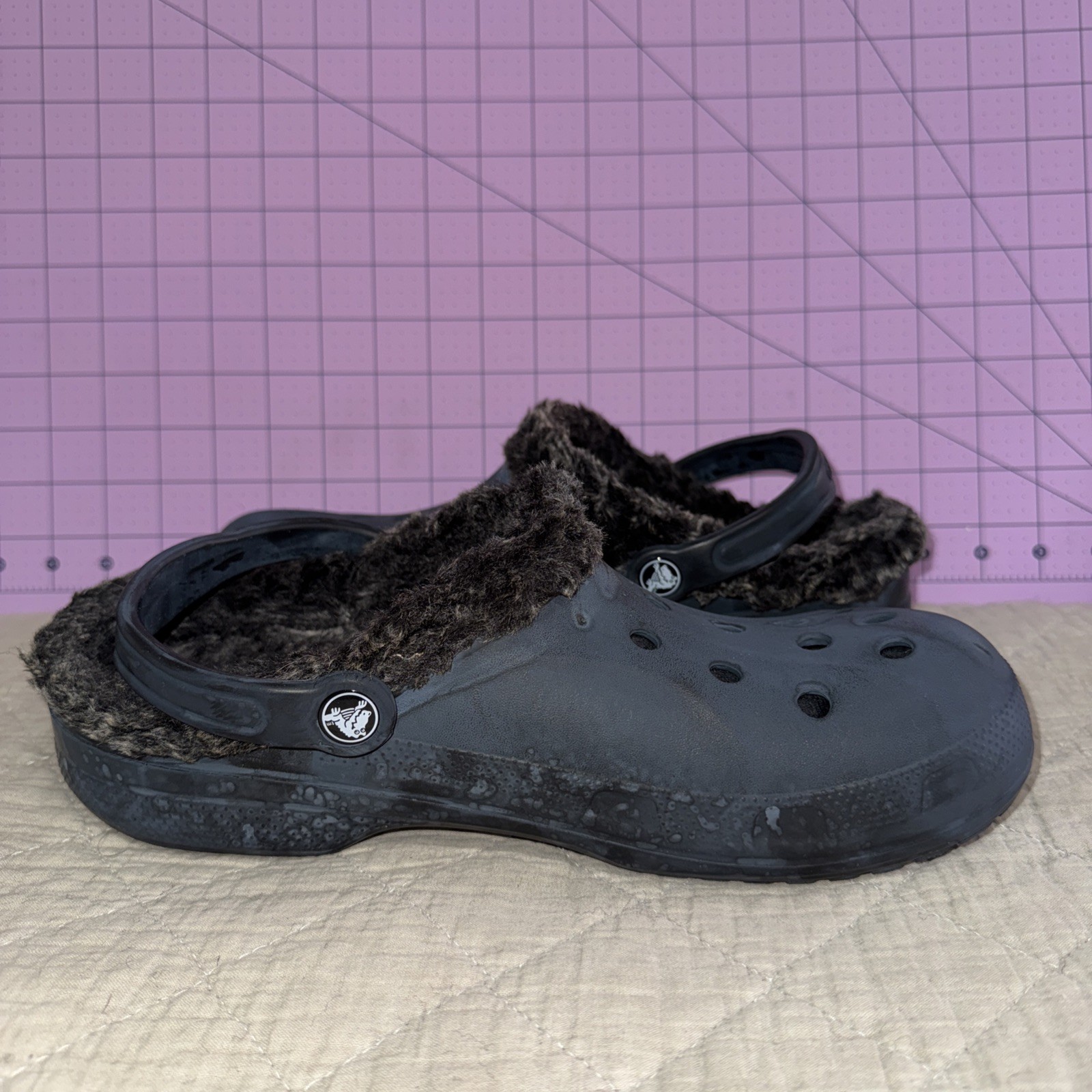 Dual Comfort Fleece Lined Crocs Gray Unisex M 10 W 12