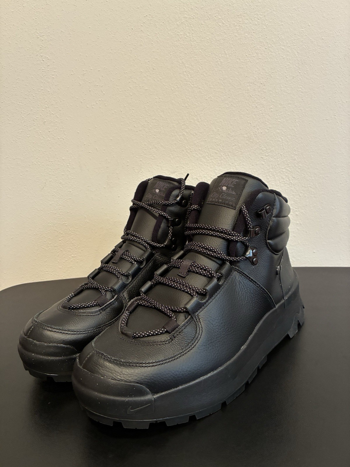 Nike City Classic Premium Waterproof Boots Black FZ8629-001 Women Size 12/10.5M
