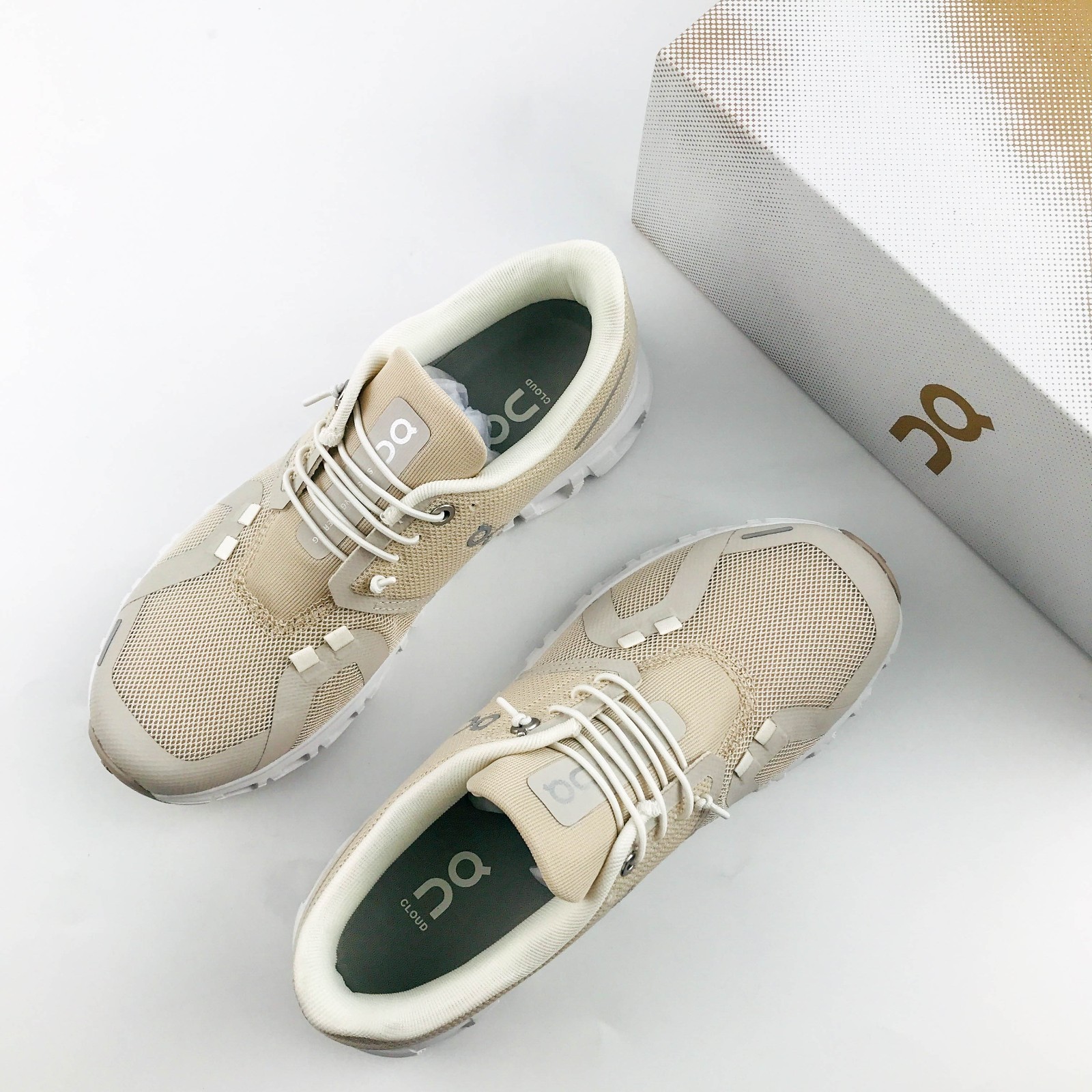 ON Cloud 6 Pearl/Cream 3WF10060755 Women’s Athletic Cushioned Sneakers US 6-9
