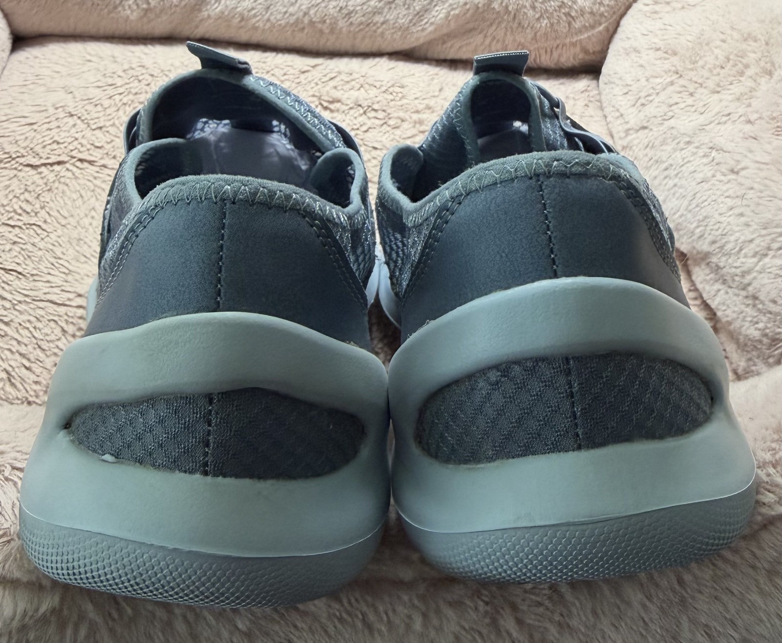 Cloudsteppers by Clarks, womens size 10 wide, blue grey, Solevana Step