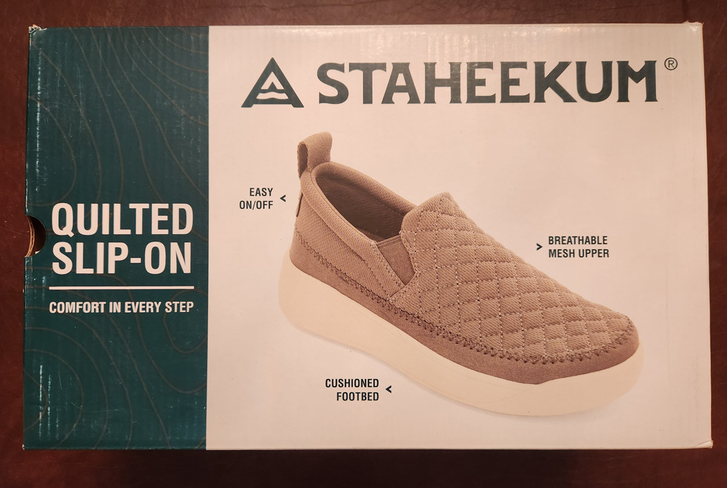 NEW Staheekum Women’s Quilted Cushioned Footbed Slip On Shoes – Taupe – Size 7