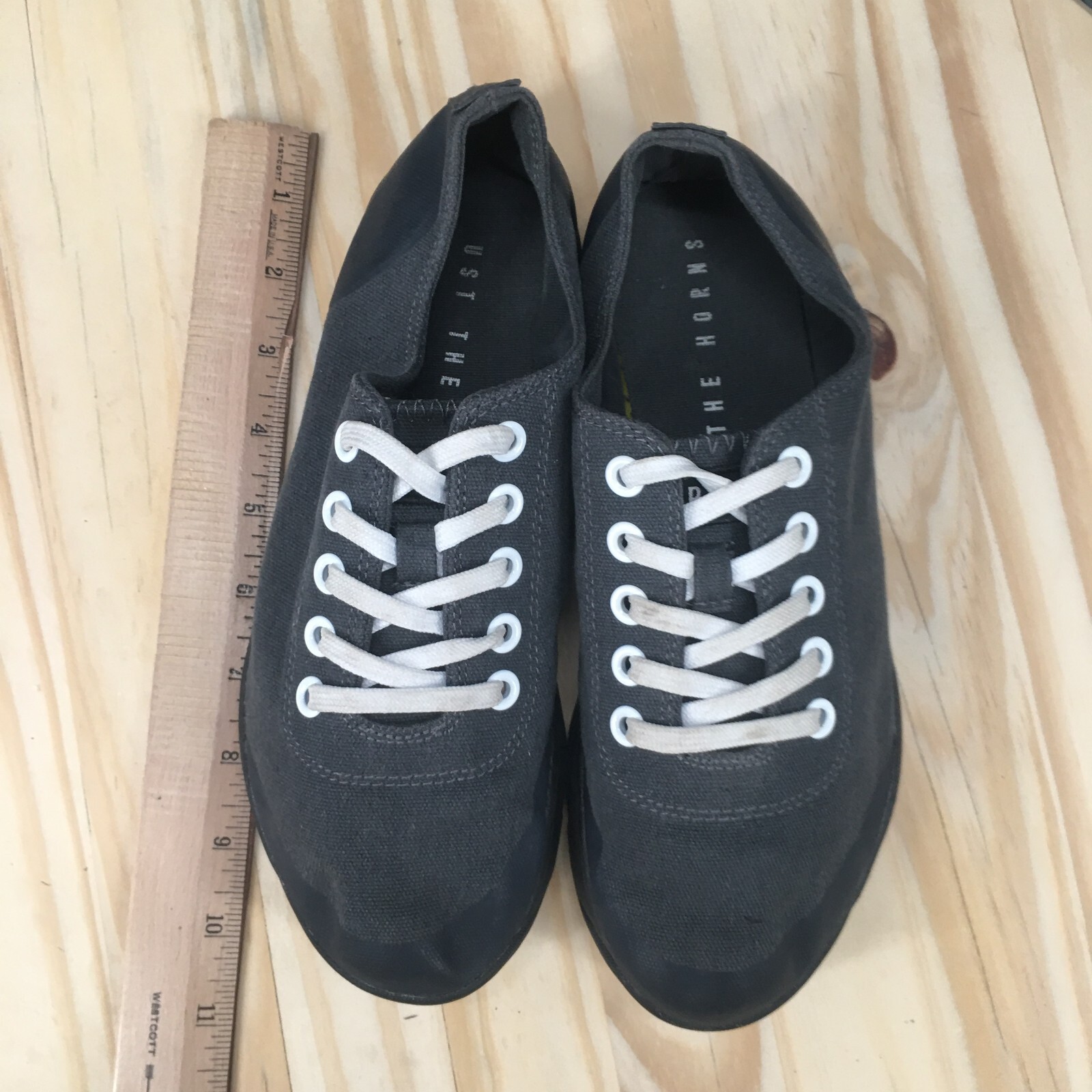 No Bull Shoes Womens 8.5 Mens 7 Casual Sneakers Gray Canvas Lace Up Comfort Low
