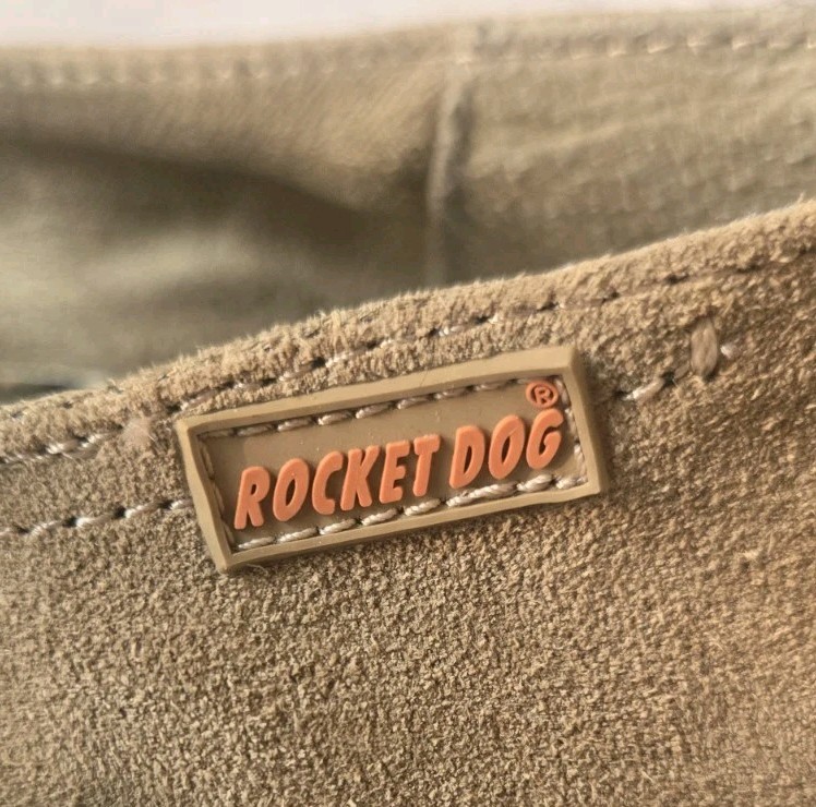 Rocket Dog Suede Slip On Shoes Womens Size 10 Tan Slip On Button Cute Brown C218