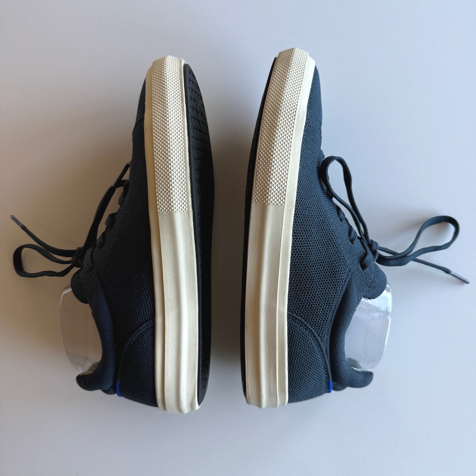 Rothy’s RS02 Sustainable Knit Unisex Comfort Travel Navy Sneakers men 8 wmn 9.5