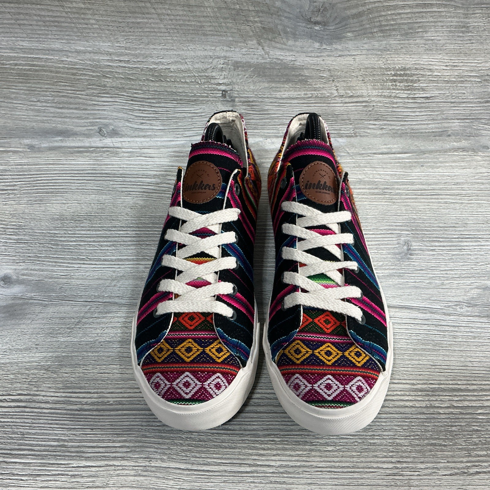 Inkkas low-top canvas sneakers colorful woven pattern Women’s Size 11 Men’s 9
