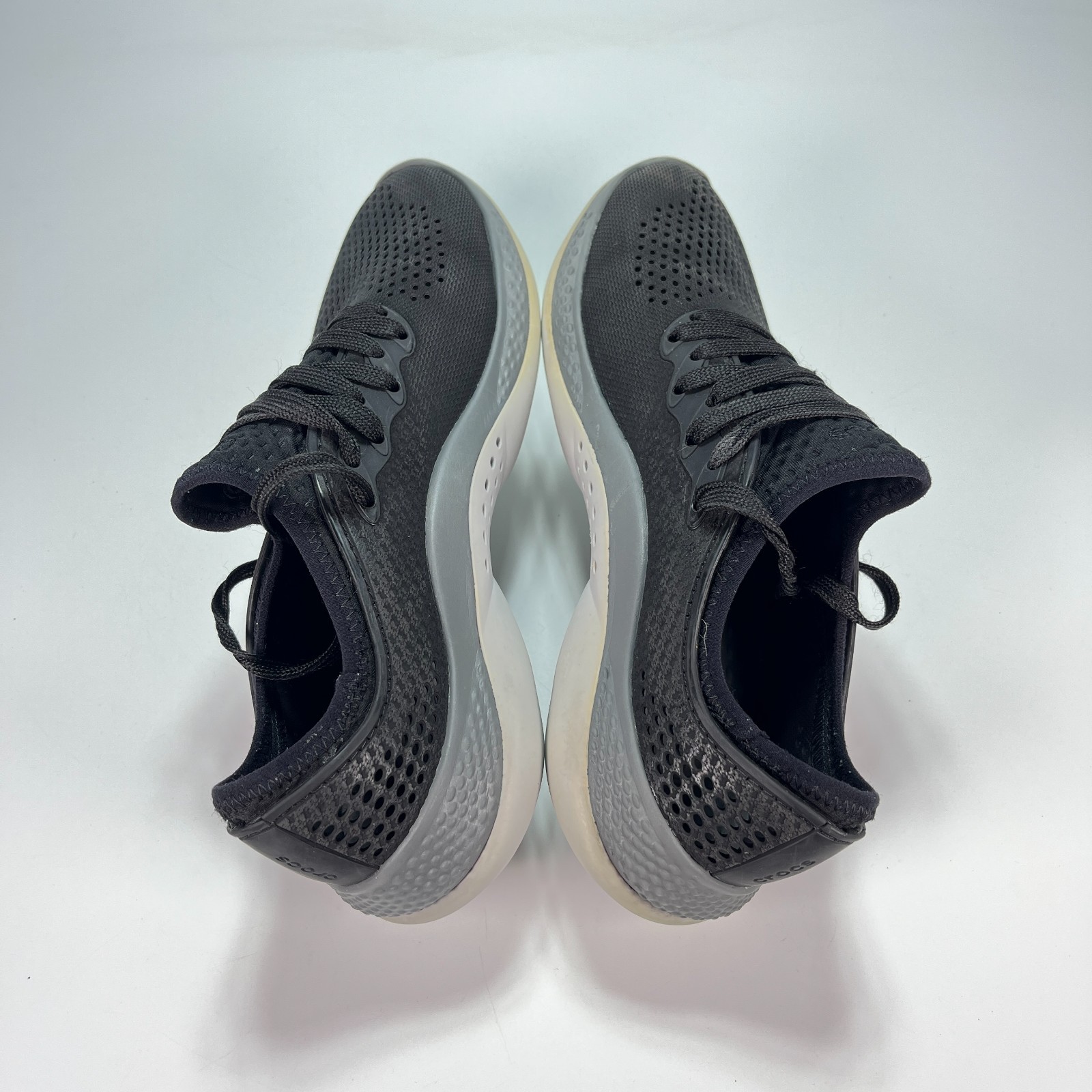 Crocs LiteRide 360 Pacer Black Gray Comfort Walking Shoes 206705 Women’s Size 7