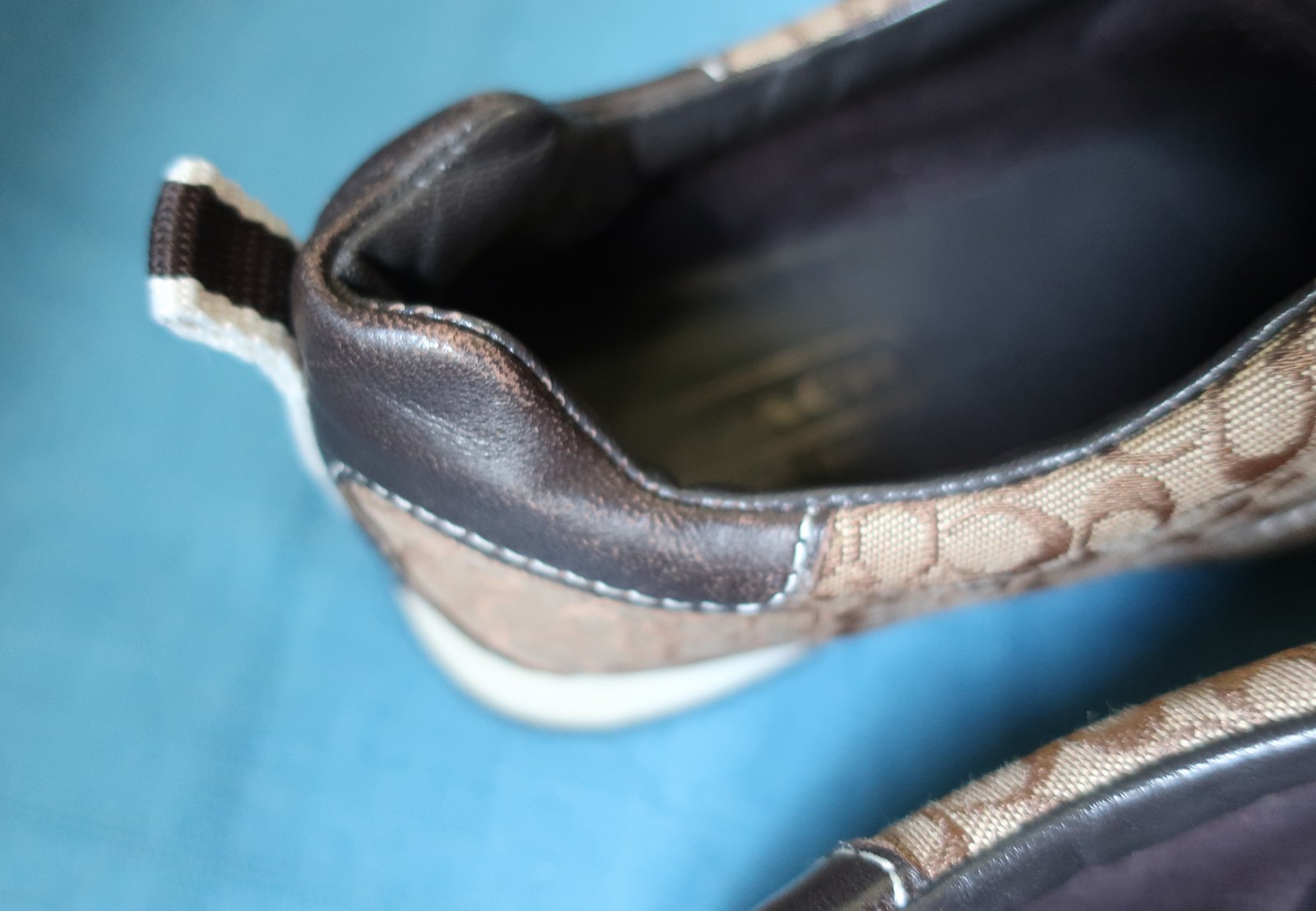 Coach Kelsie Signature C Logo Sneaker Pattern Leather Trim Size 6 Women’s