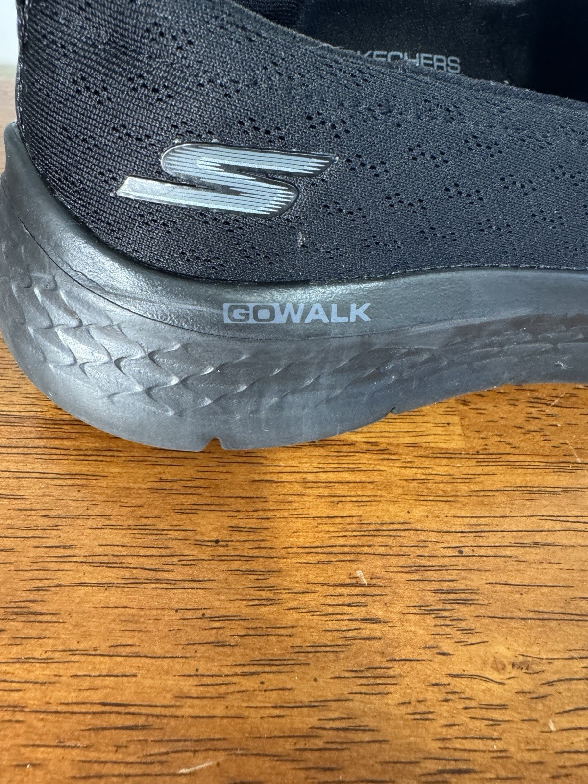 Skechers GOwalk Slip On Walking Shoes Womens 8.5 Black Memory Foam Comfort