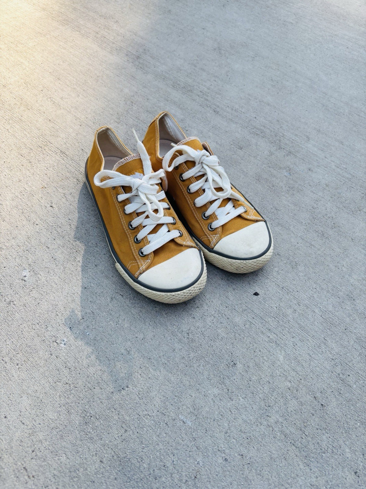 Rocketdog Bright Yellow Women Shoes Size 8