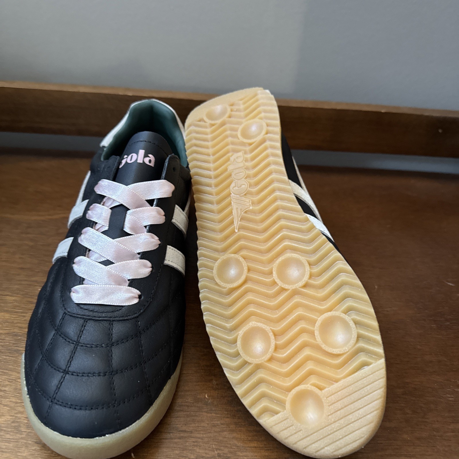 Gola x Anthopologie Stadium Quilted Sneakers Black/Pink/Green Women’s Sz 9.5 NIB