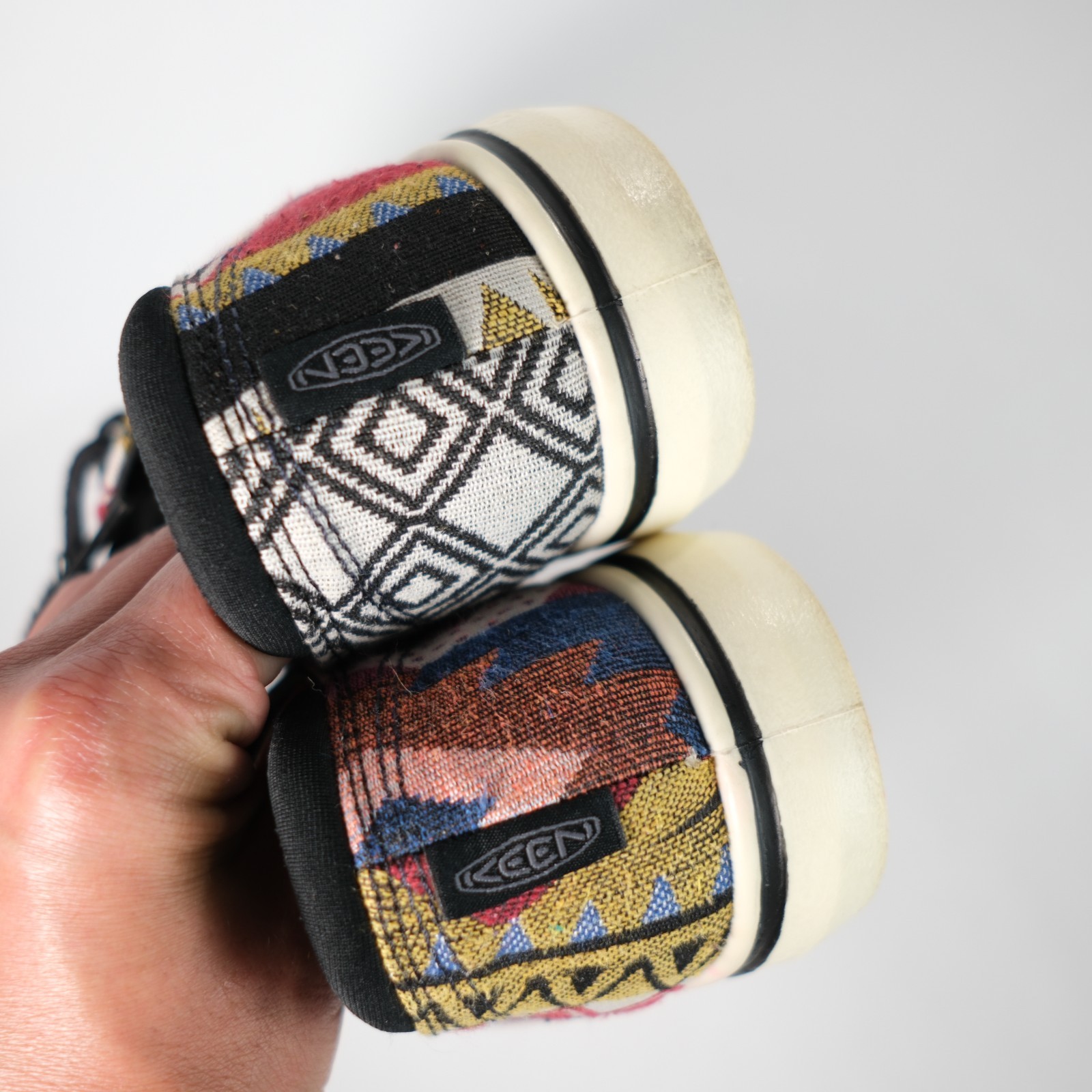 KEEN Multicolor Geometric Tribal Print Lace Up Sneakers Women’s Size 8.5