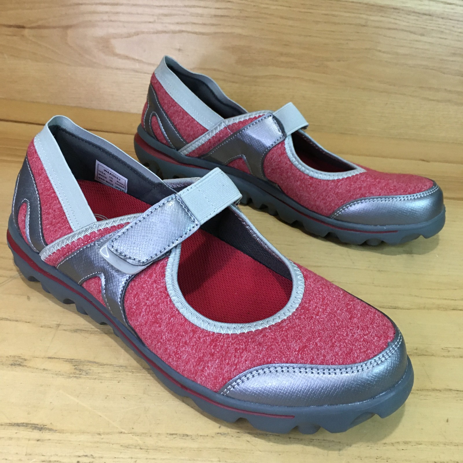 Propet Onalee Red / Silver Stretch Jersey Mary Jane Diabetic 10 B (M)
