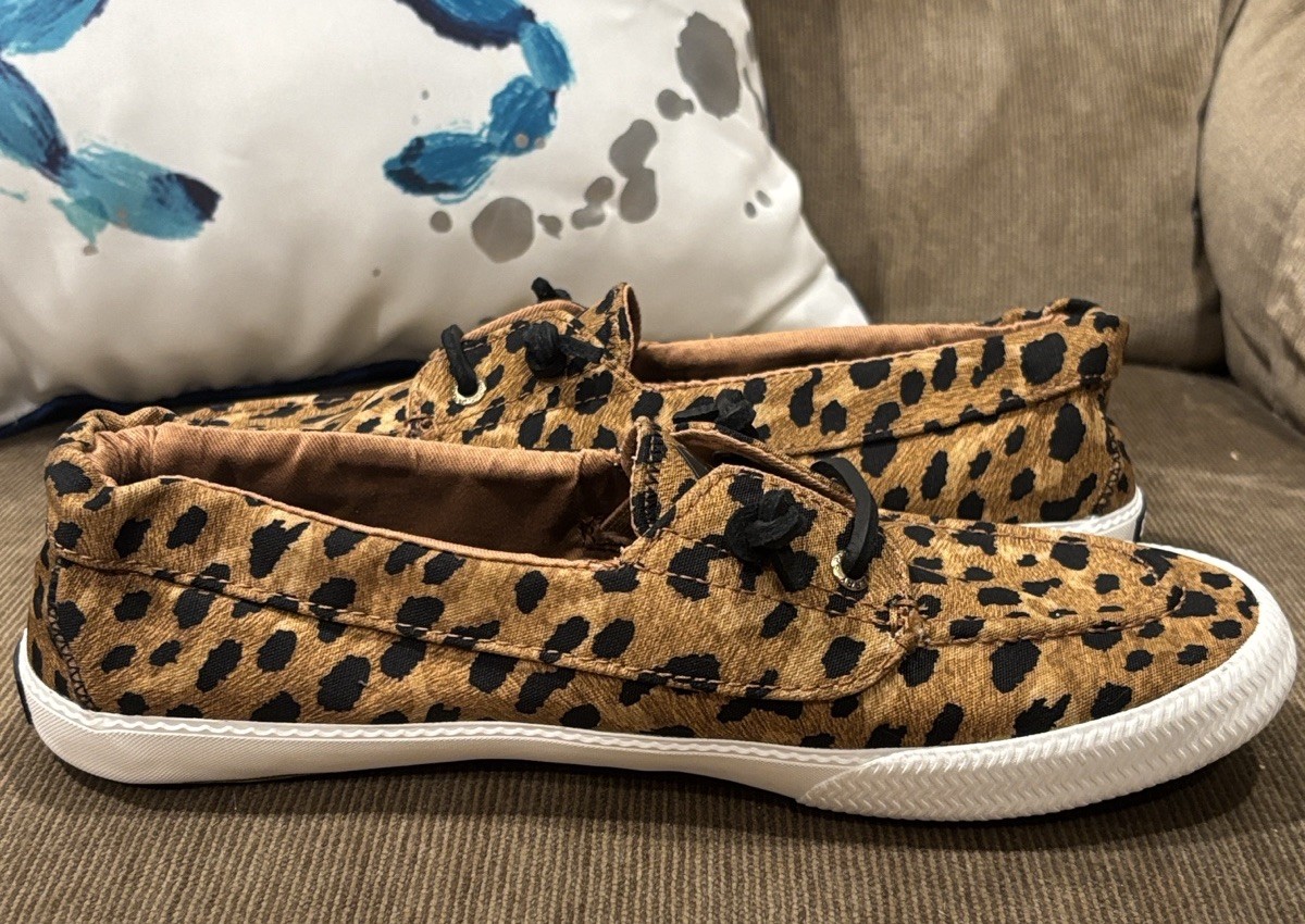 Sperry Top-Sider Women’s Leopard Print Canvas Lace-Up Low Top 9.5M