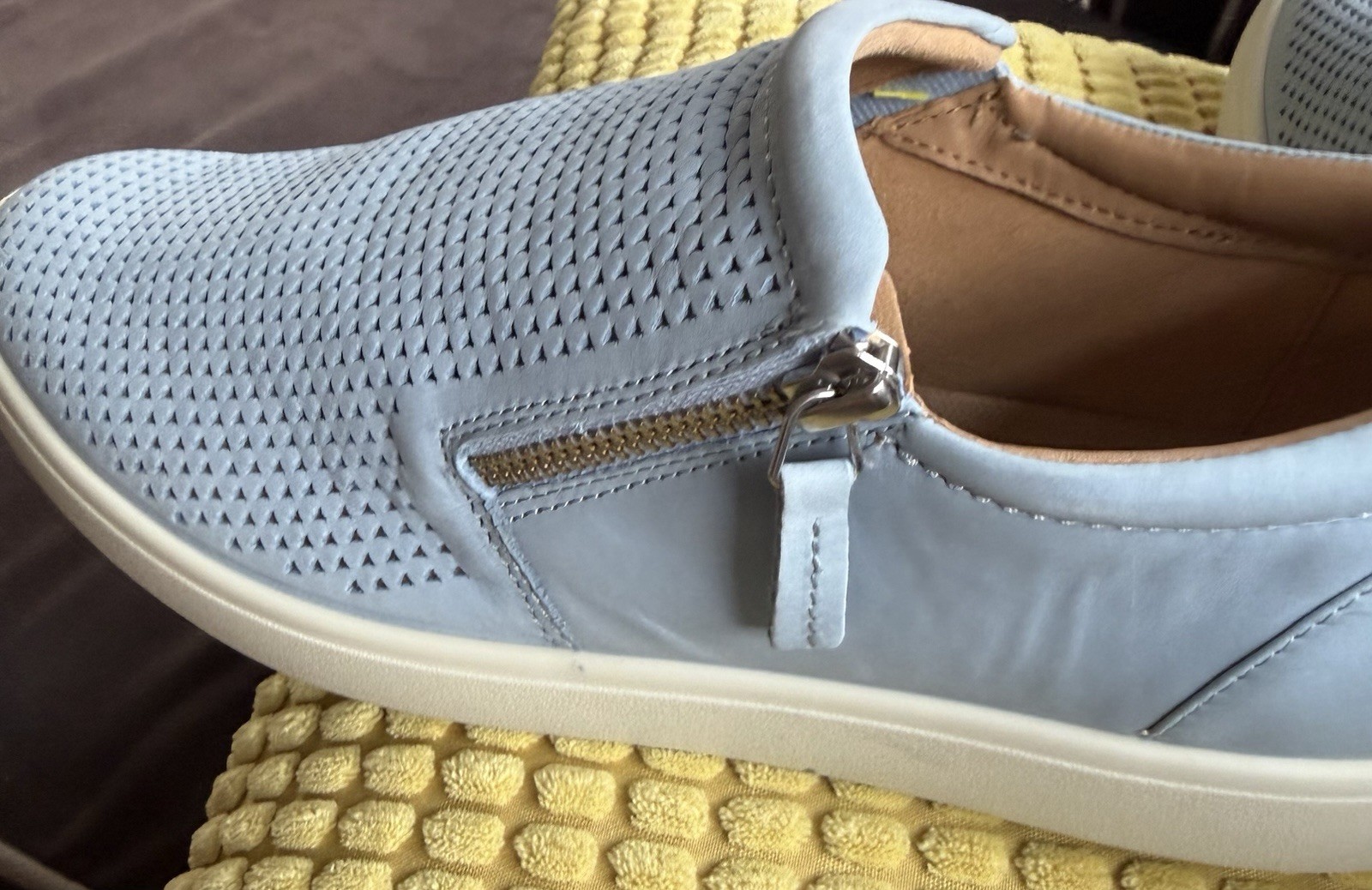 Hotter Daisy Women Baby Blue Leather Perforated Pull On Comfort Shoes- 9.5