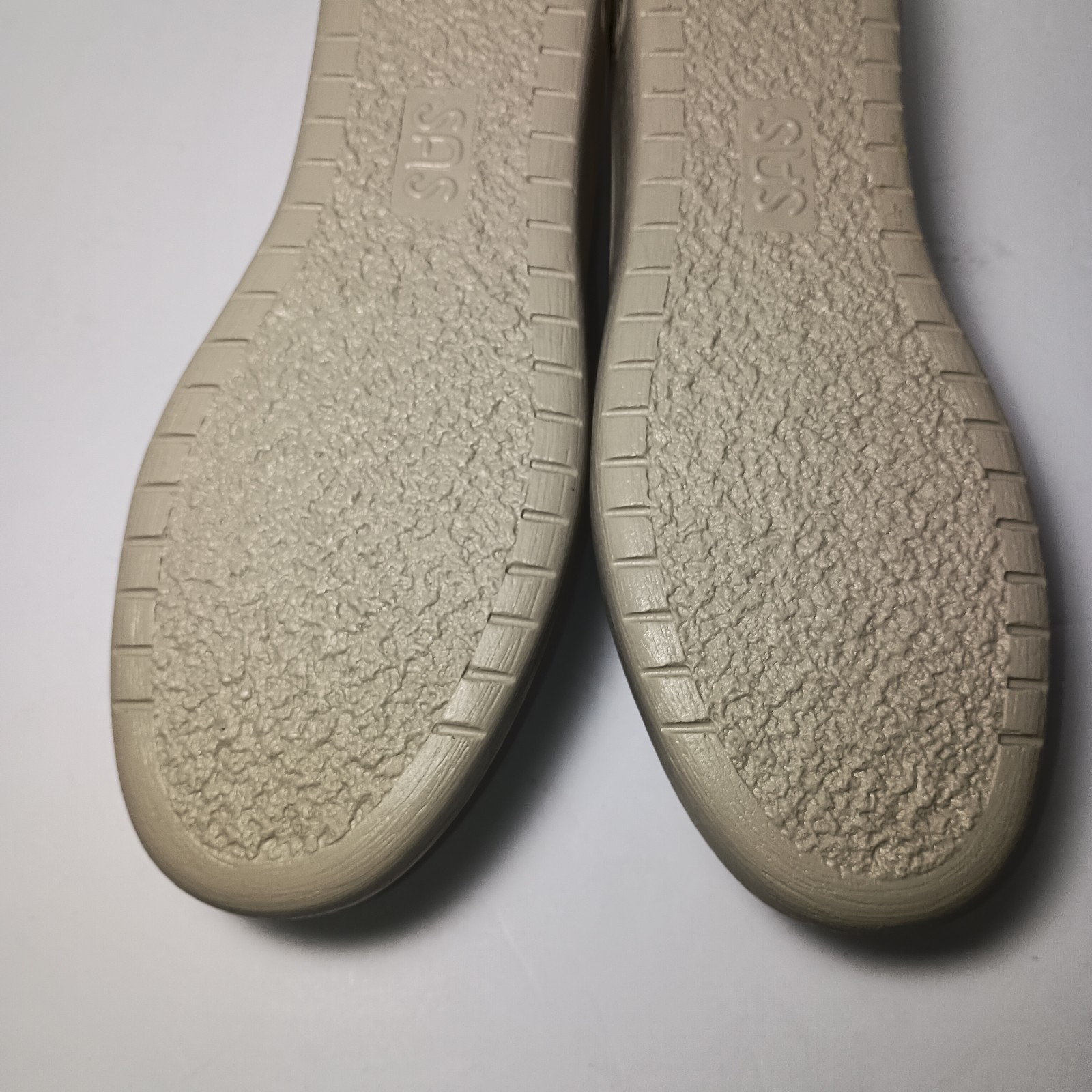 SAS Women’s Siesta Comfort Shoes In Bone Size 9 Made In USA Handsewn
