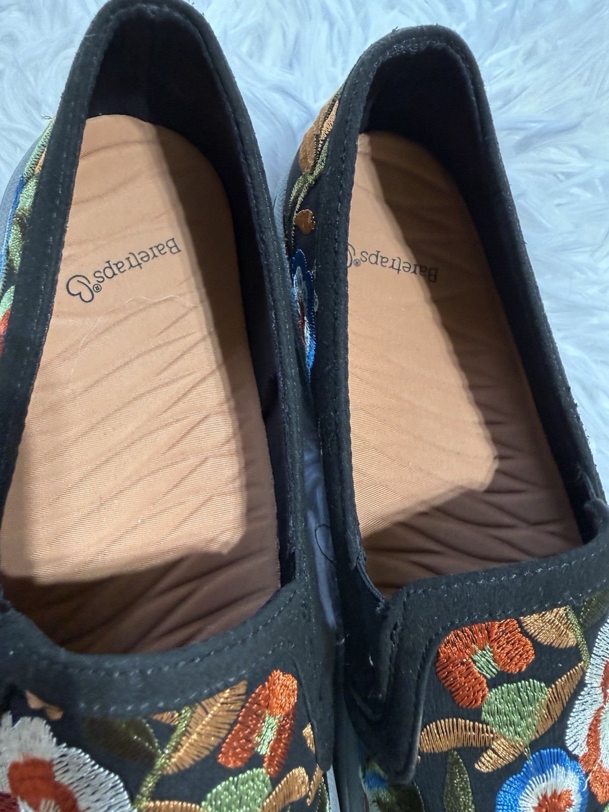 Baretraps Women’s 11 Beech Floral Embroidered Slip-On Casual Shoes Black Boho
