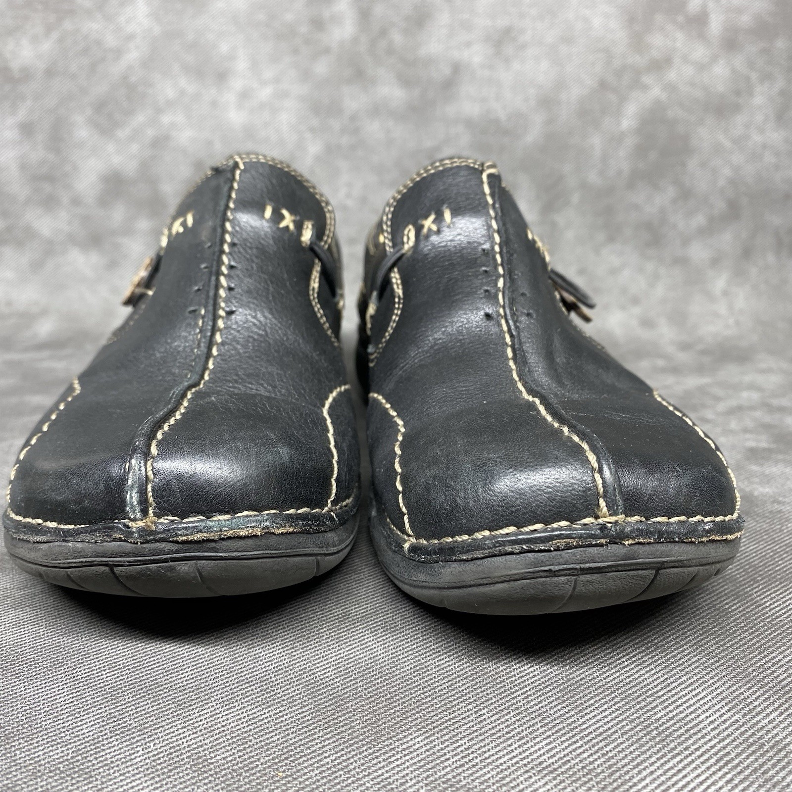 Clarks Unstructured Artisan Un Loop Black leather slip-on shoes Size 7.5