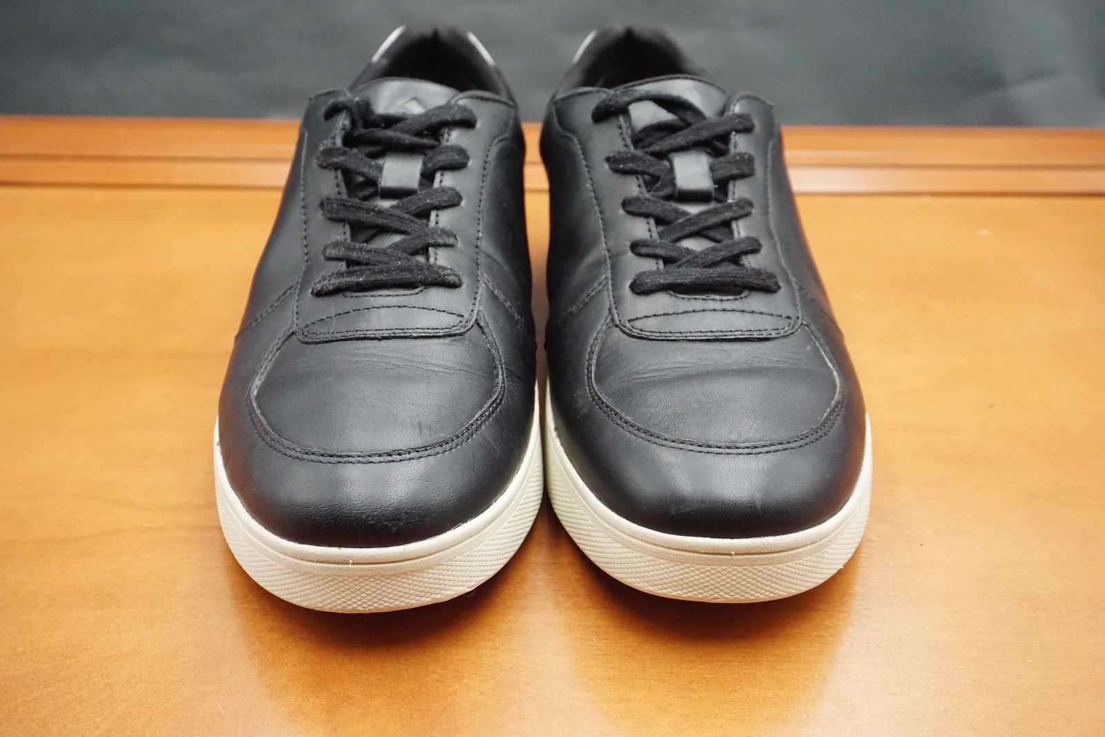 FitFlop Rally Shoes Womens Size 8.5 Black Leather Casual Sneaker Comfort