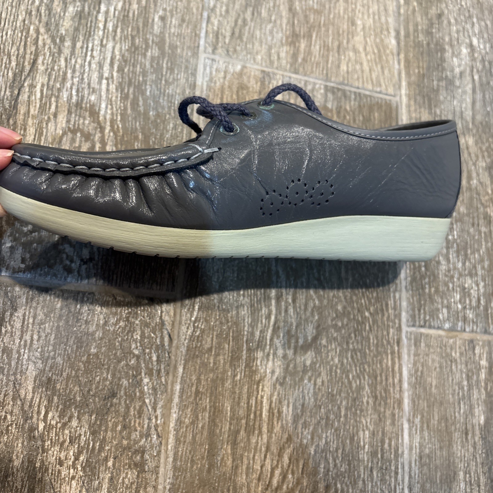 SAS Women’s Handsewn Lace Up Oxfords Size 9