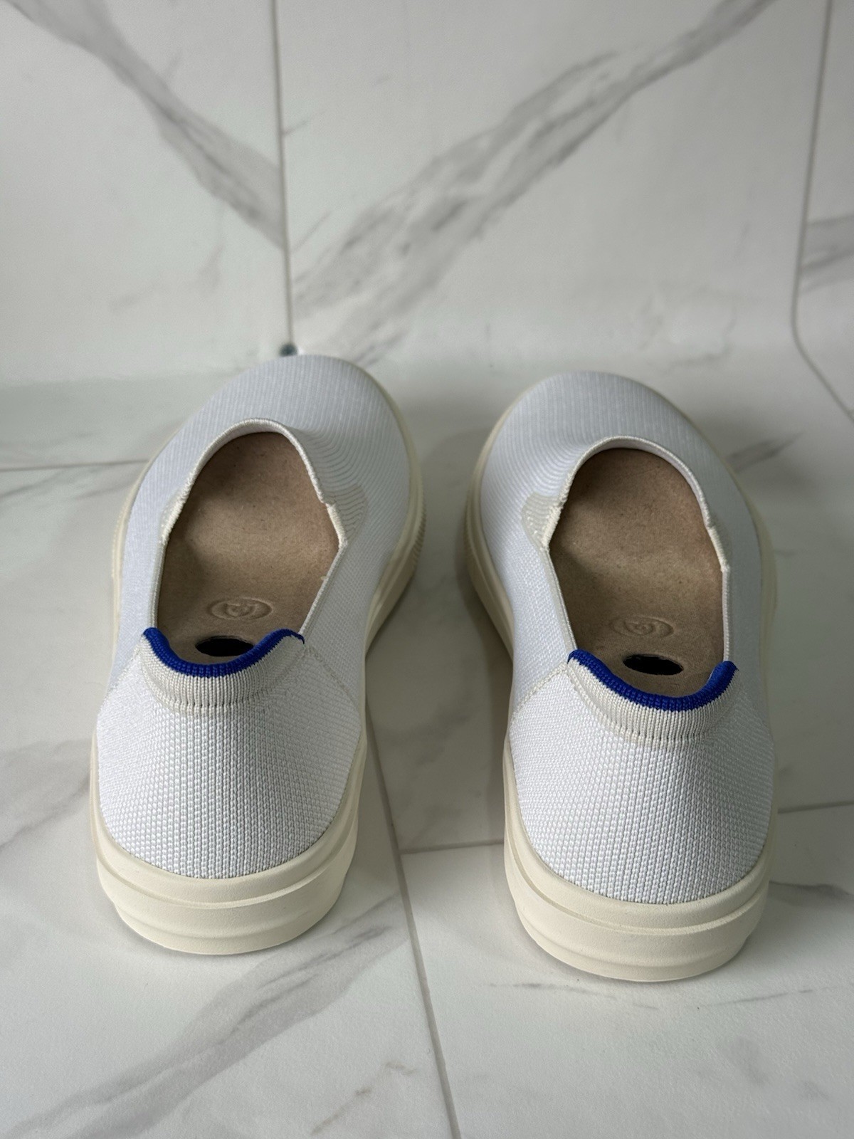 Rothys The Original City Slip On Sneaker Unisex M8 W9.5 Antique White 118-001